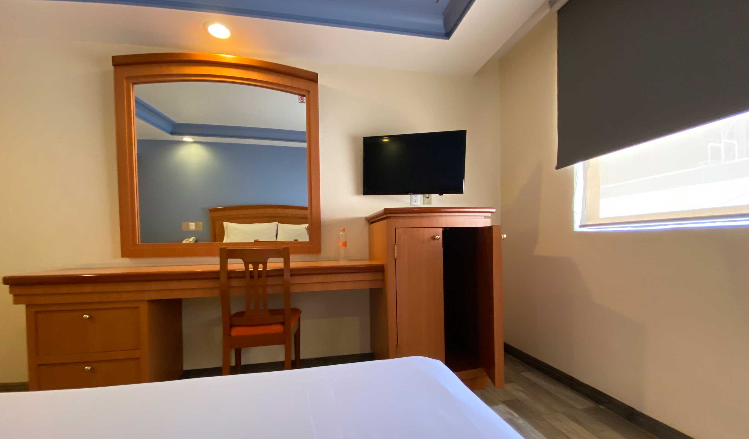 Double King Size Bed