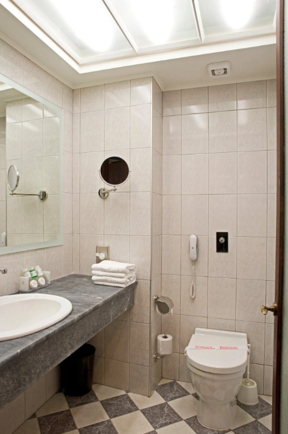 Double or Twin Standard