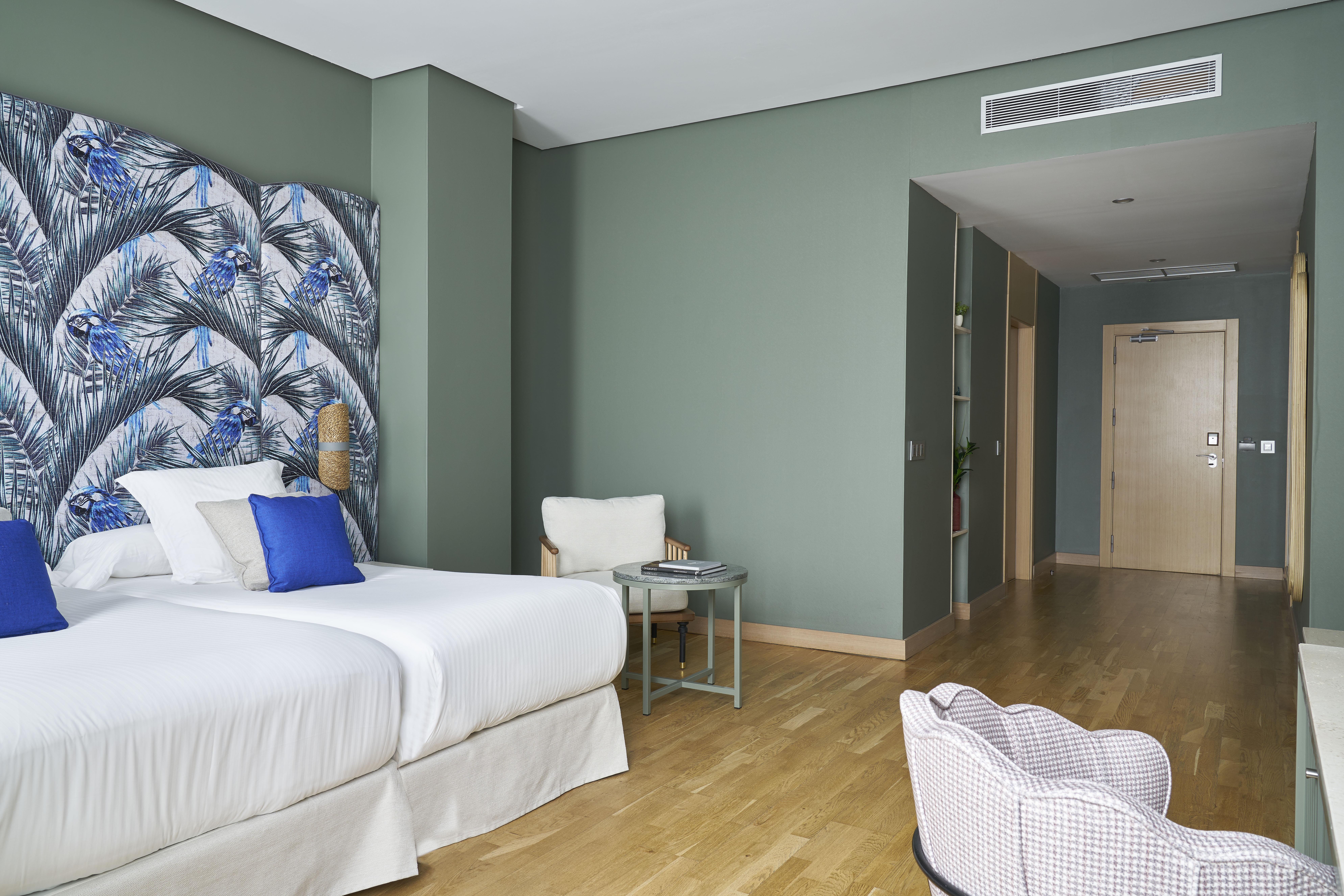 Double Single Superior