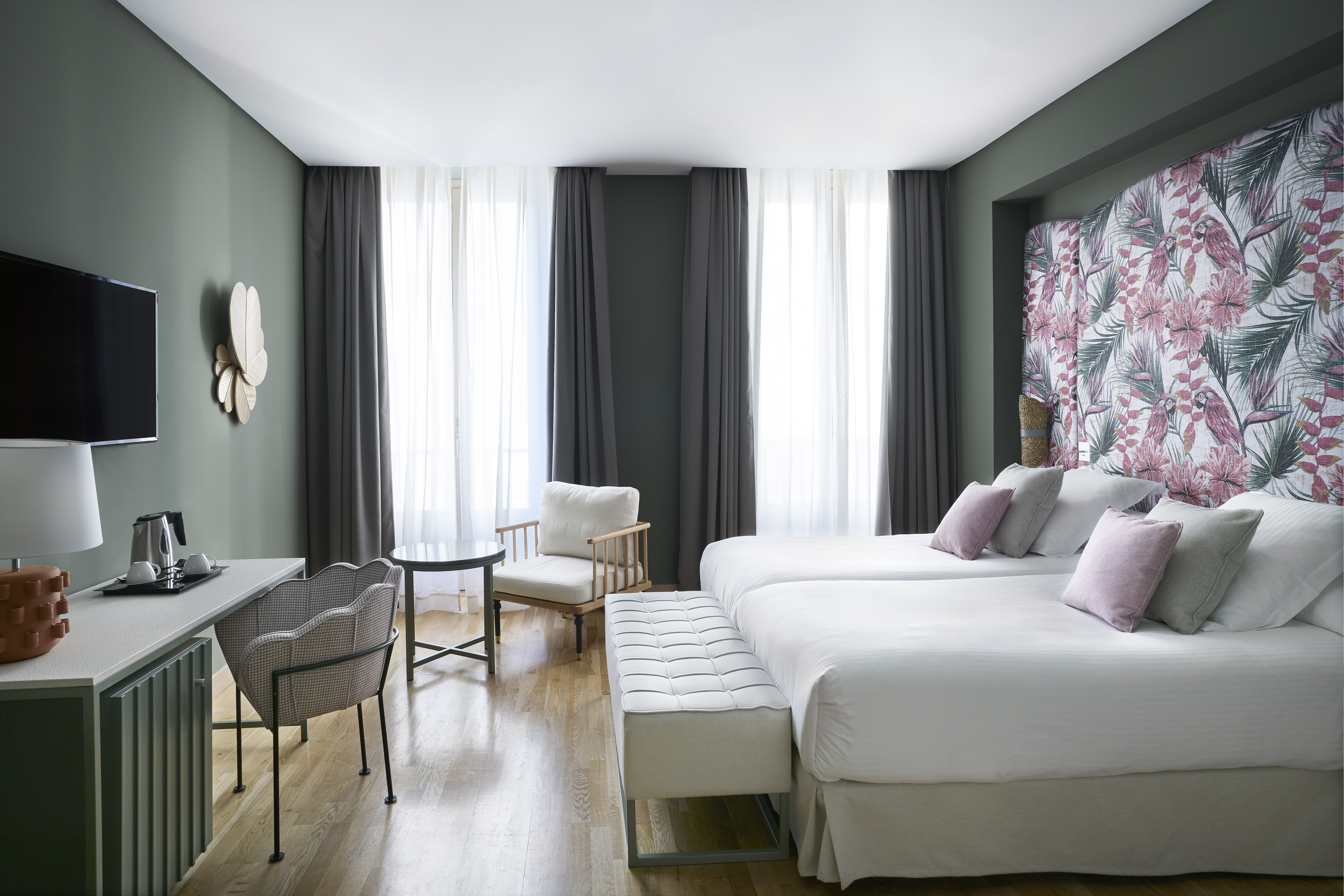 Double Single Superior