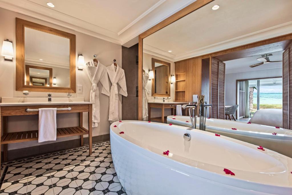 Single Premium Sea View