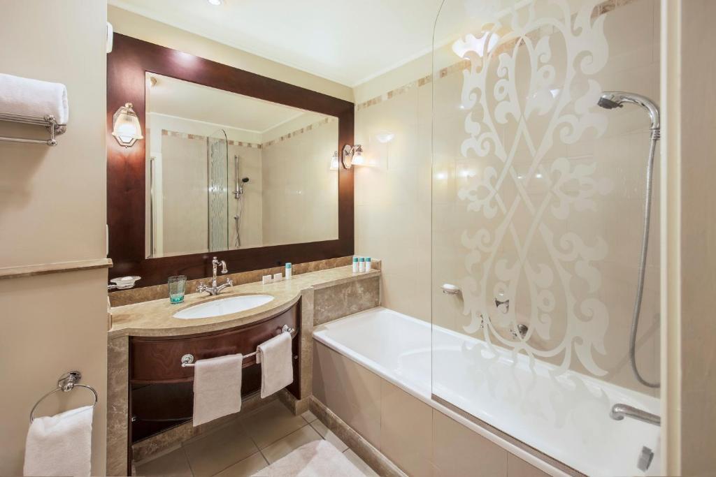 Single Premium Sea View