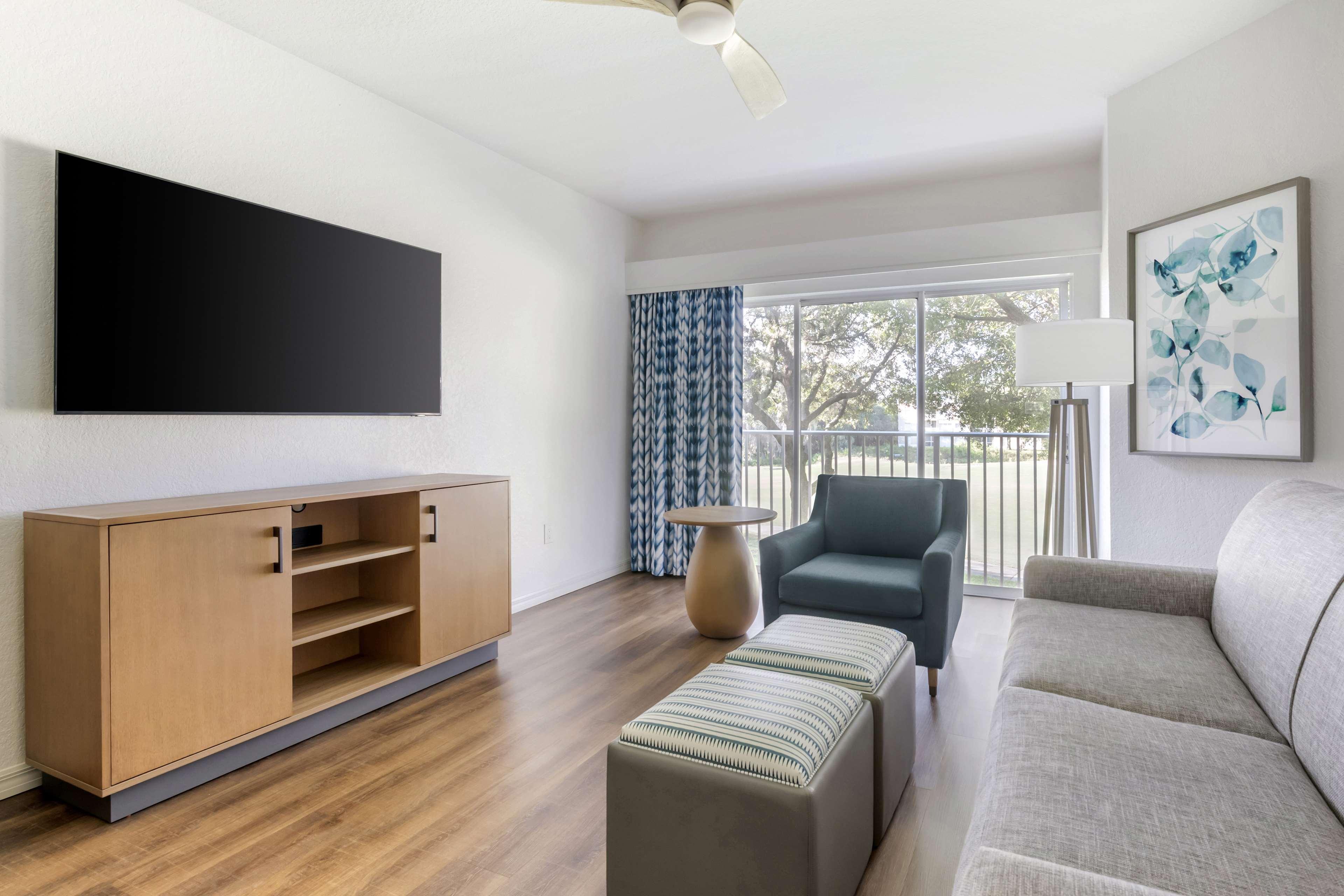 Suite Queen Size Bed