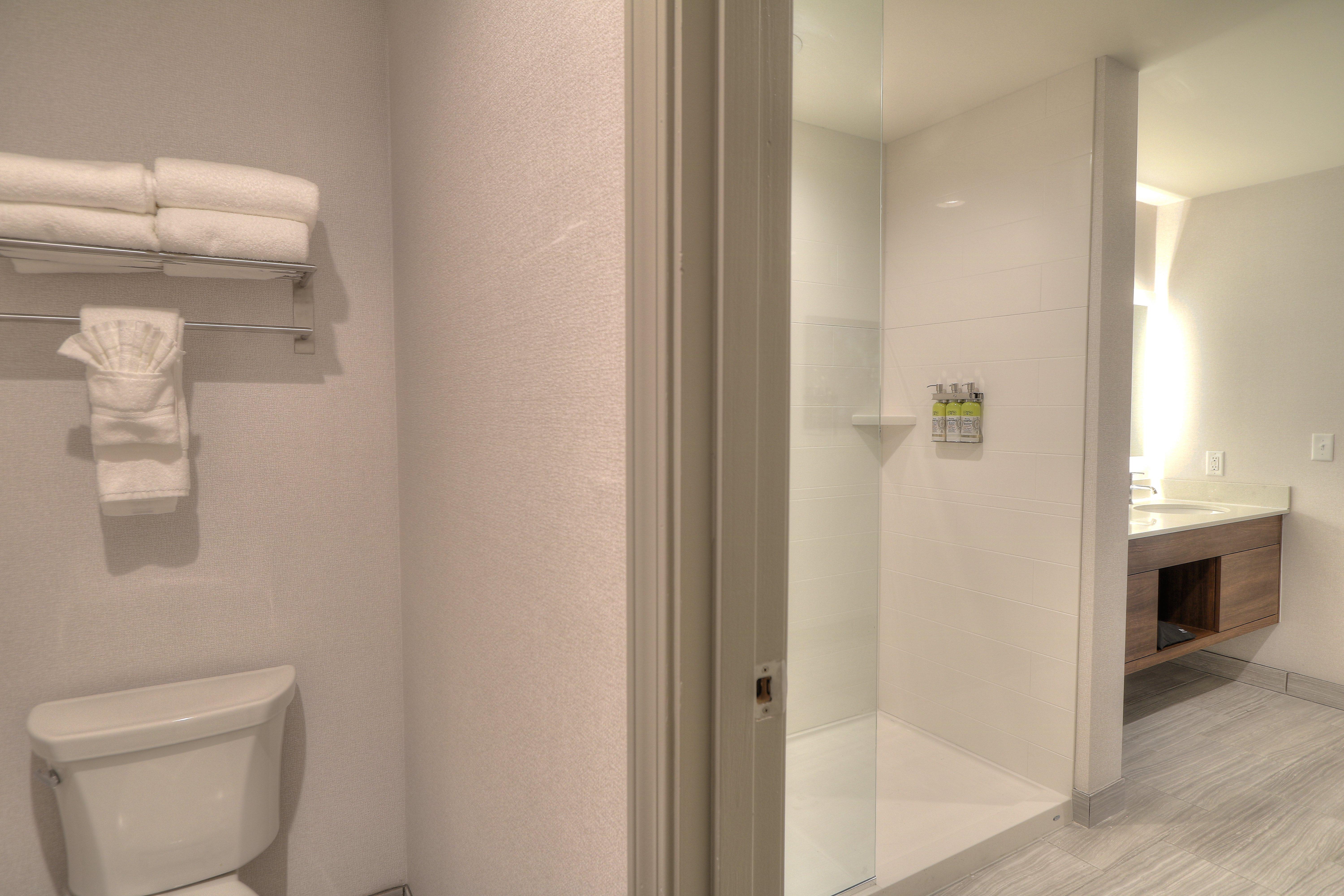 Suite Two Queen Beds