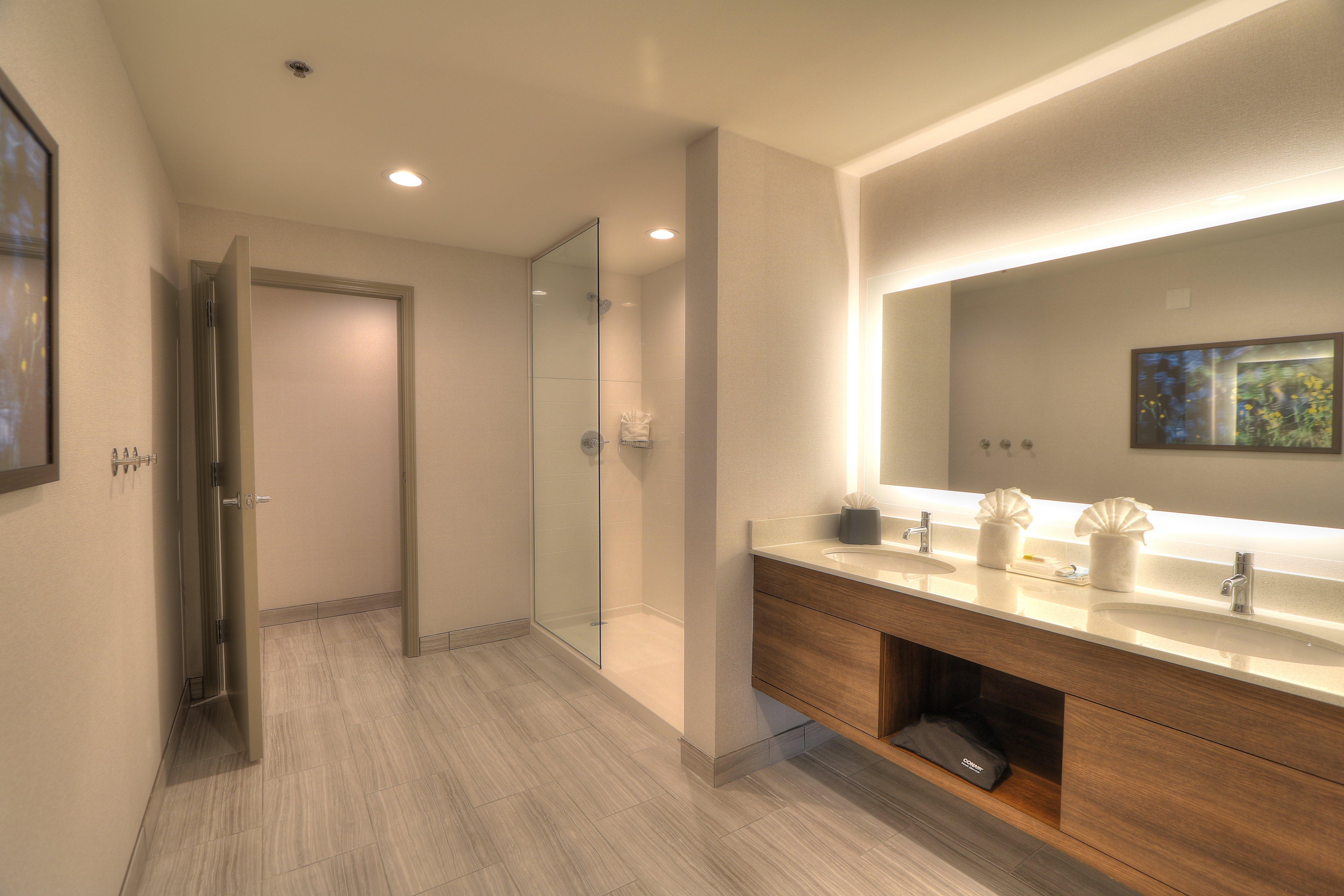 Suite Two Queen Beds