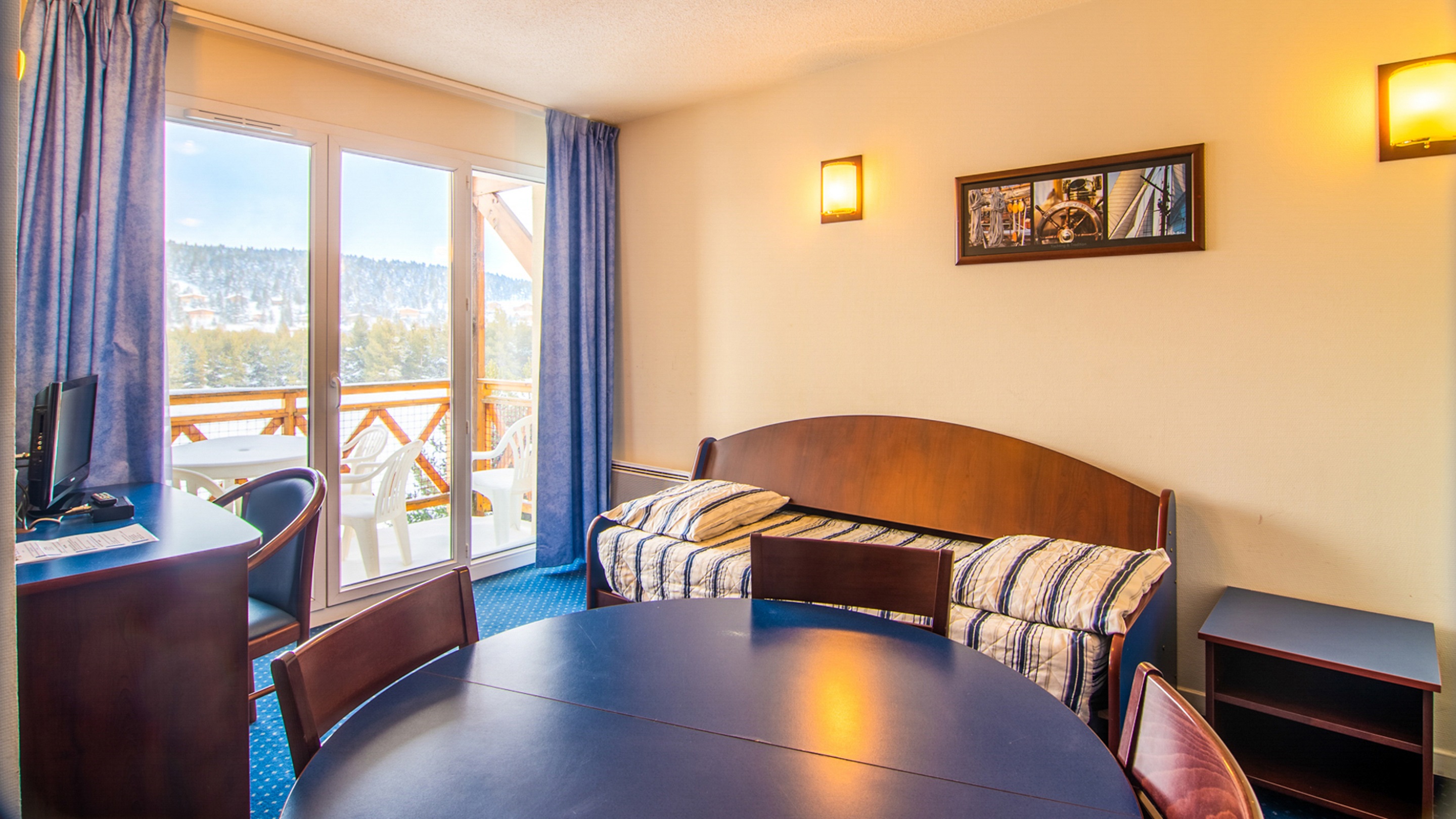 Apartment Capacity 6 One Bedroom