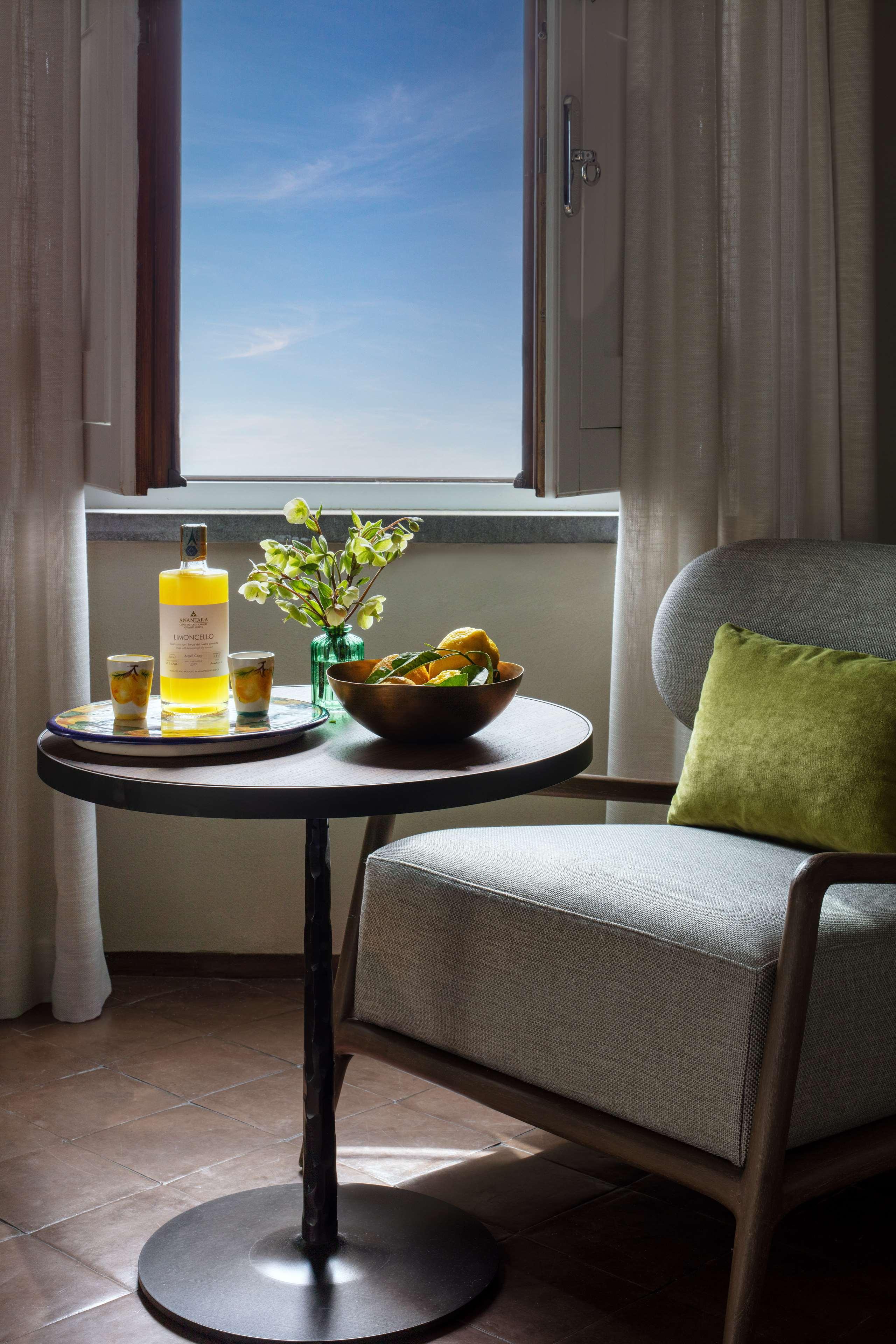 Double Deluxe Side Sea View