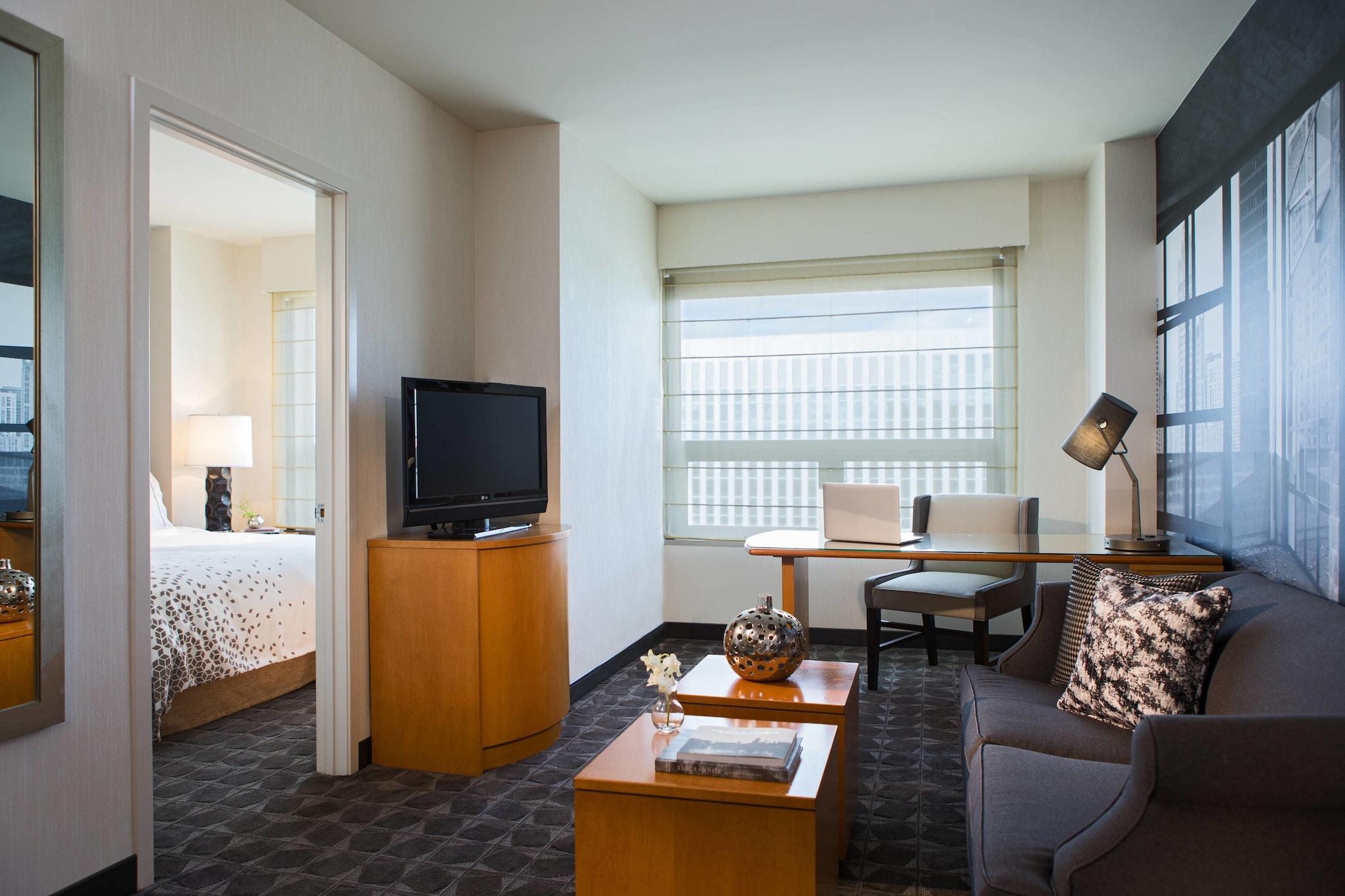 Suite King Bed One Bedroom 