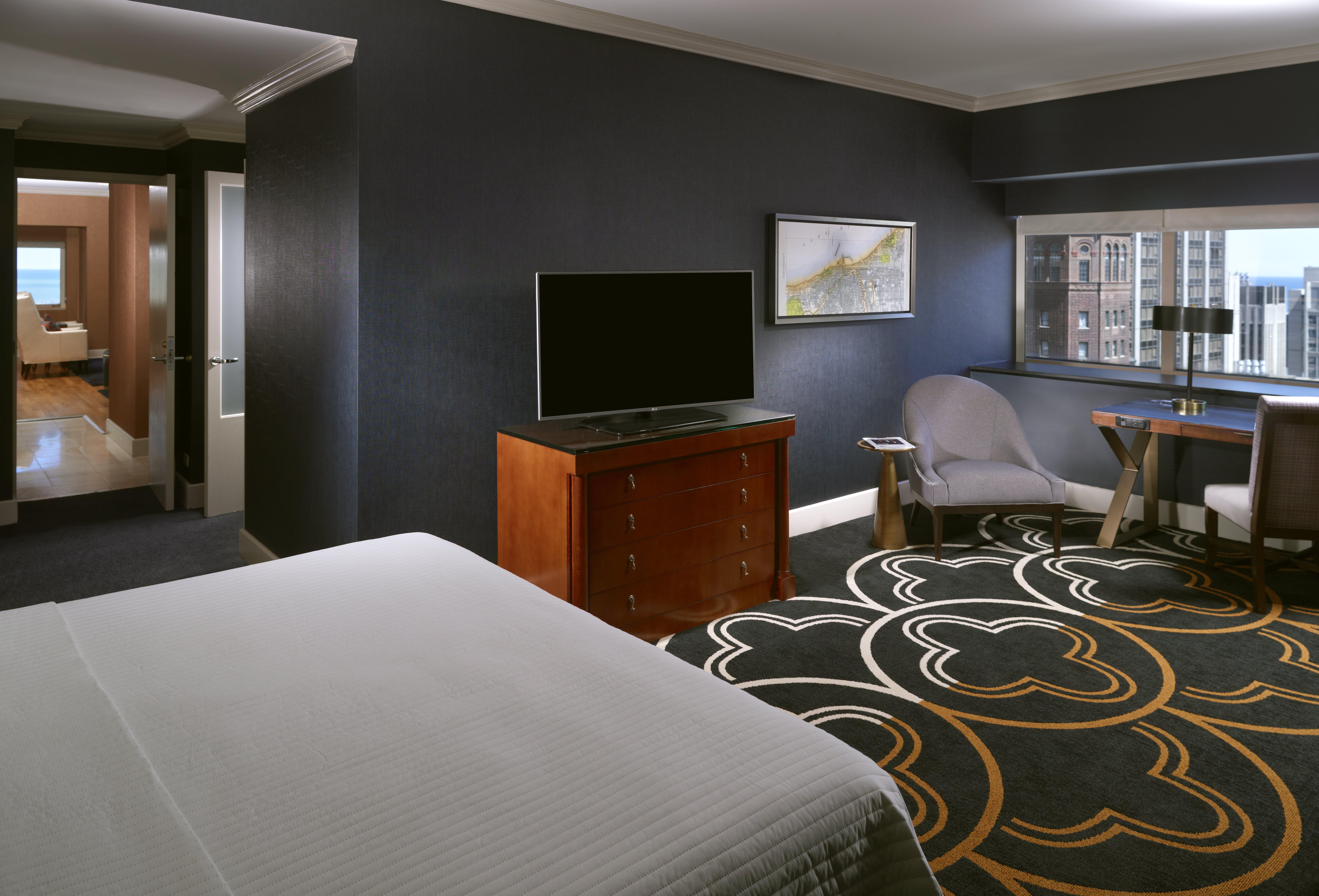 Suite Two Double Beds One Bedroom 