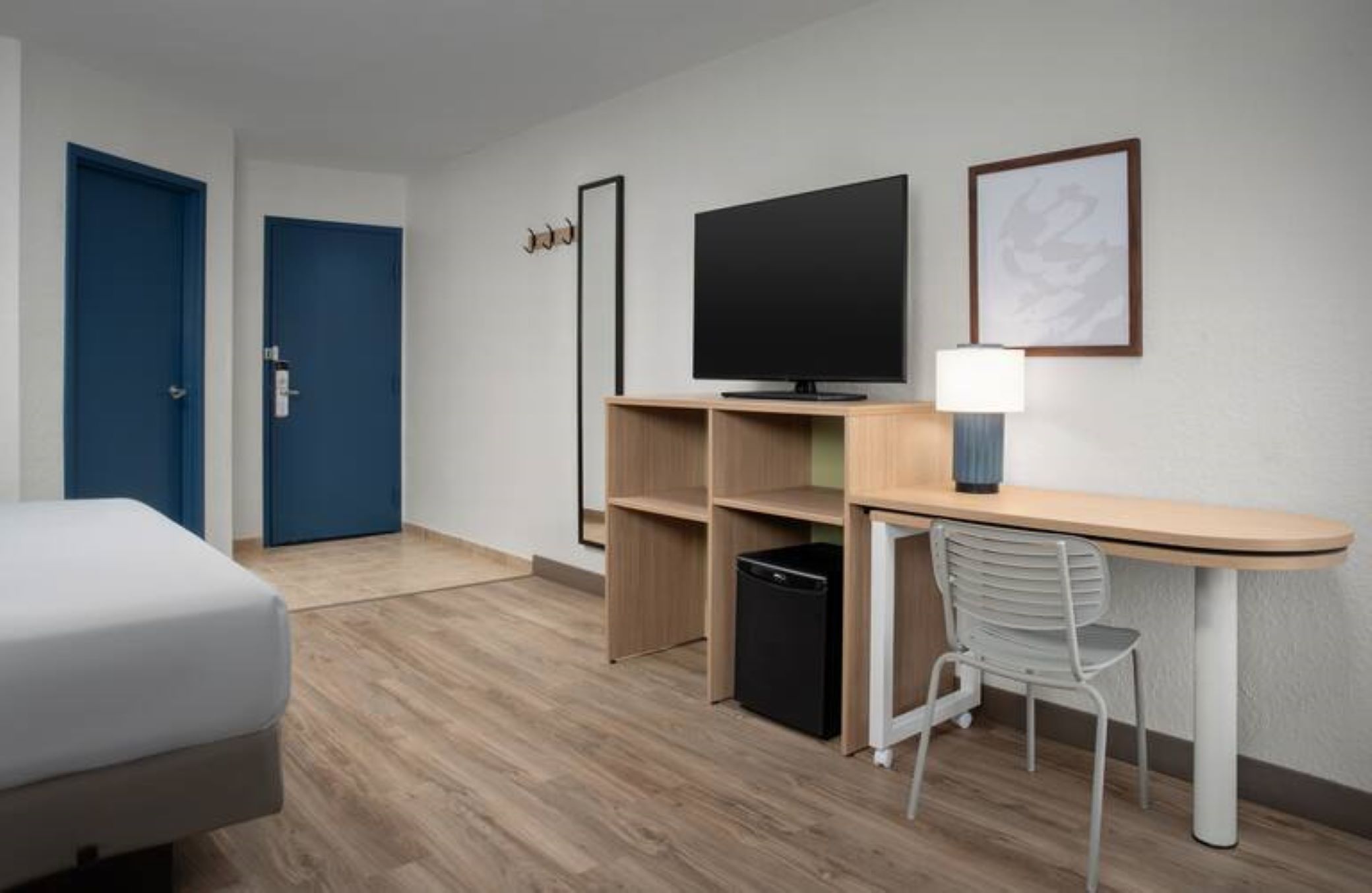 Double Accessible King Size Bed