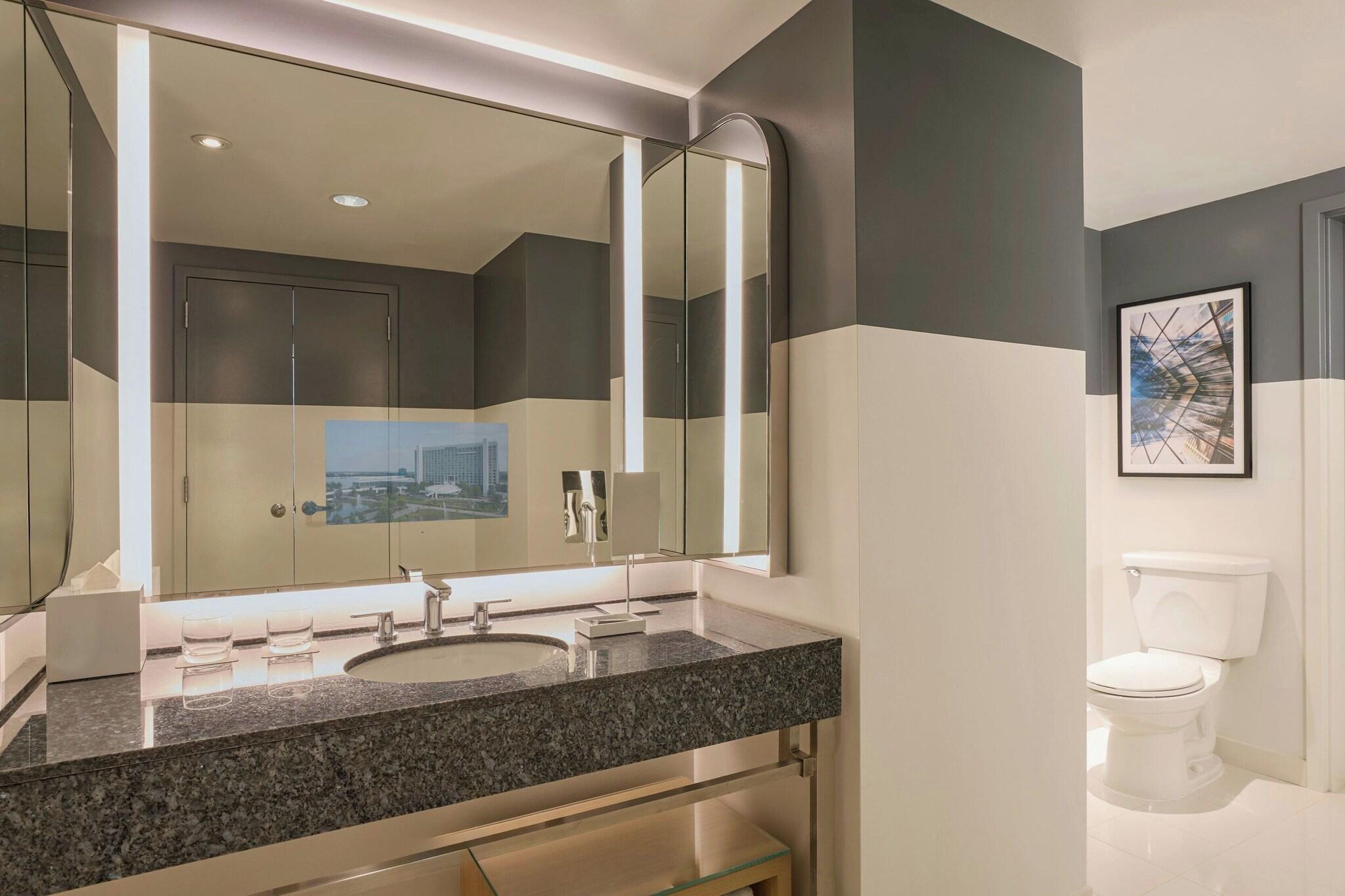 Suite Deluxe with Views