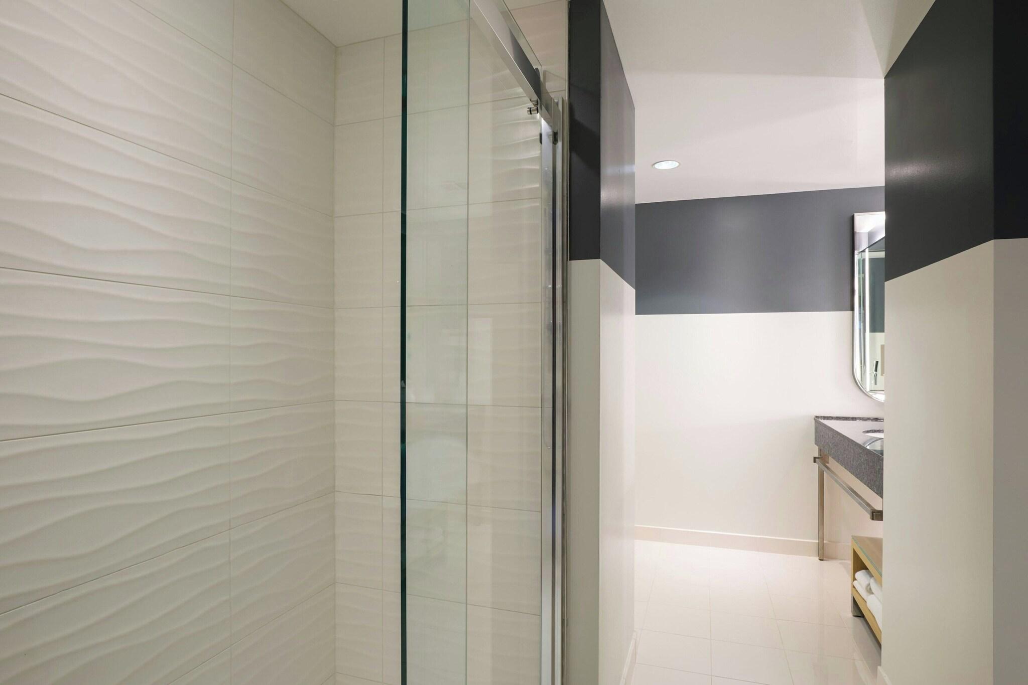 Suite Deluxe with Views