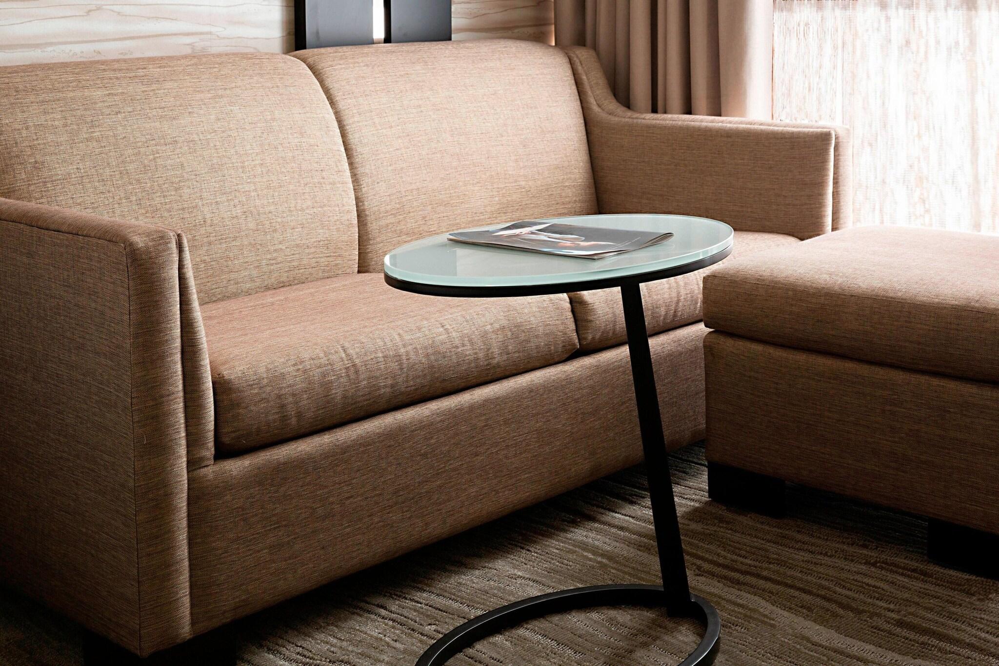 Double Executive King Bed