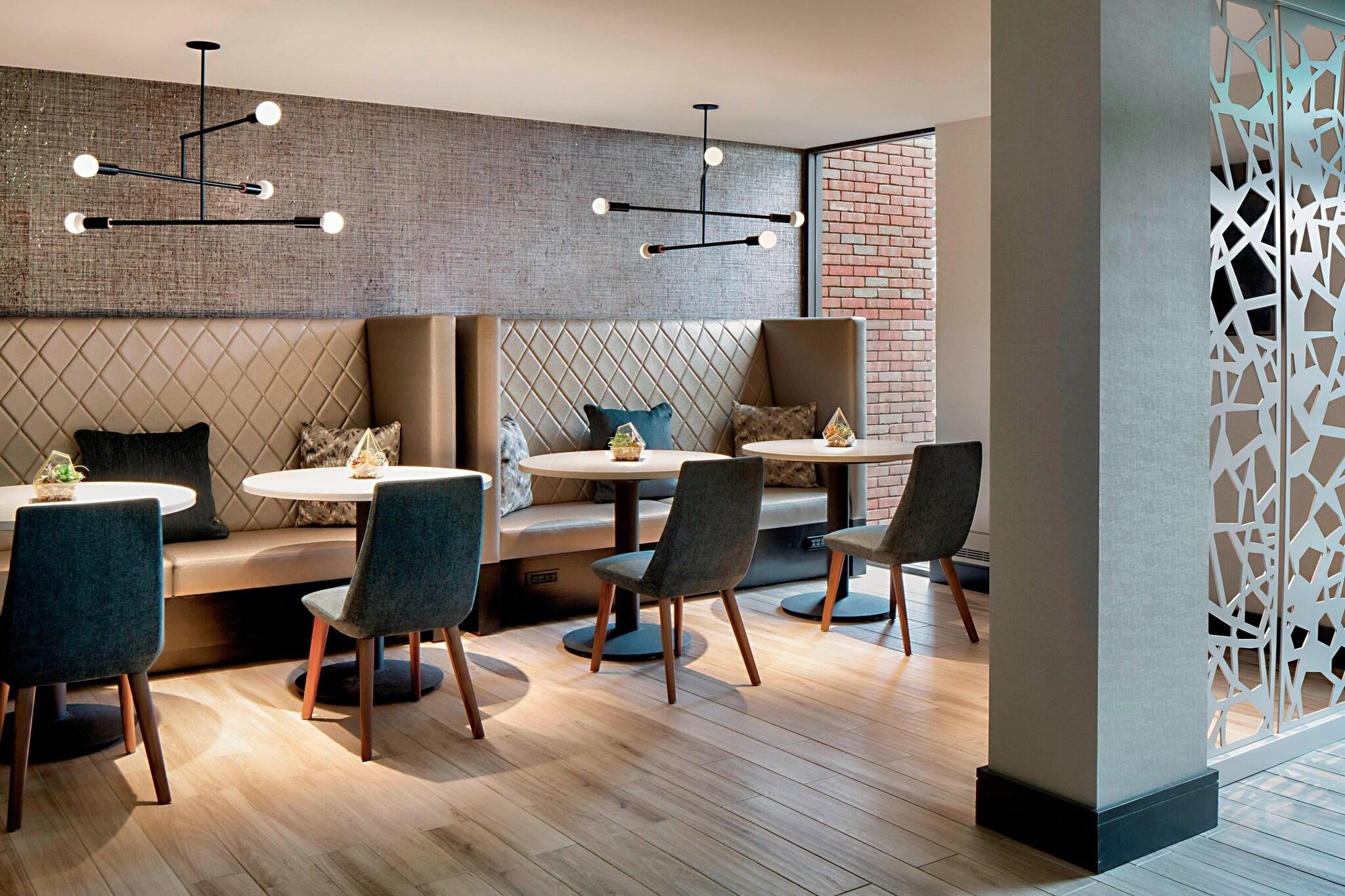 Double Executive 2 Double Beds