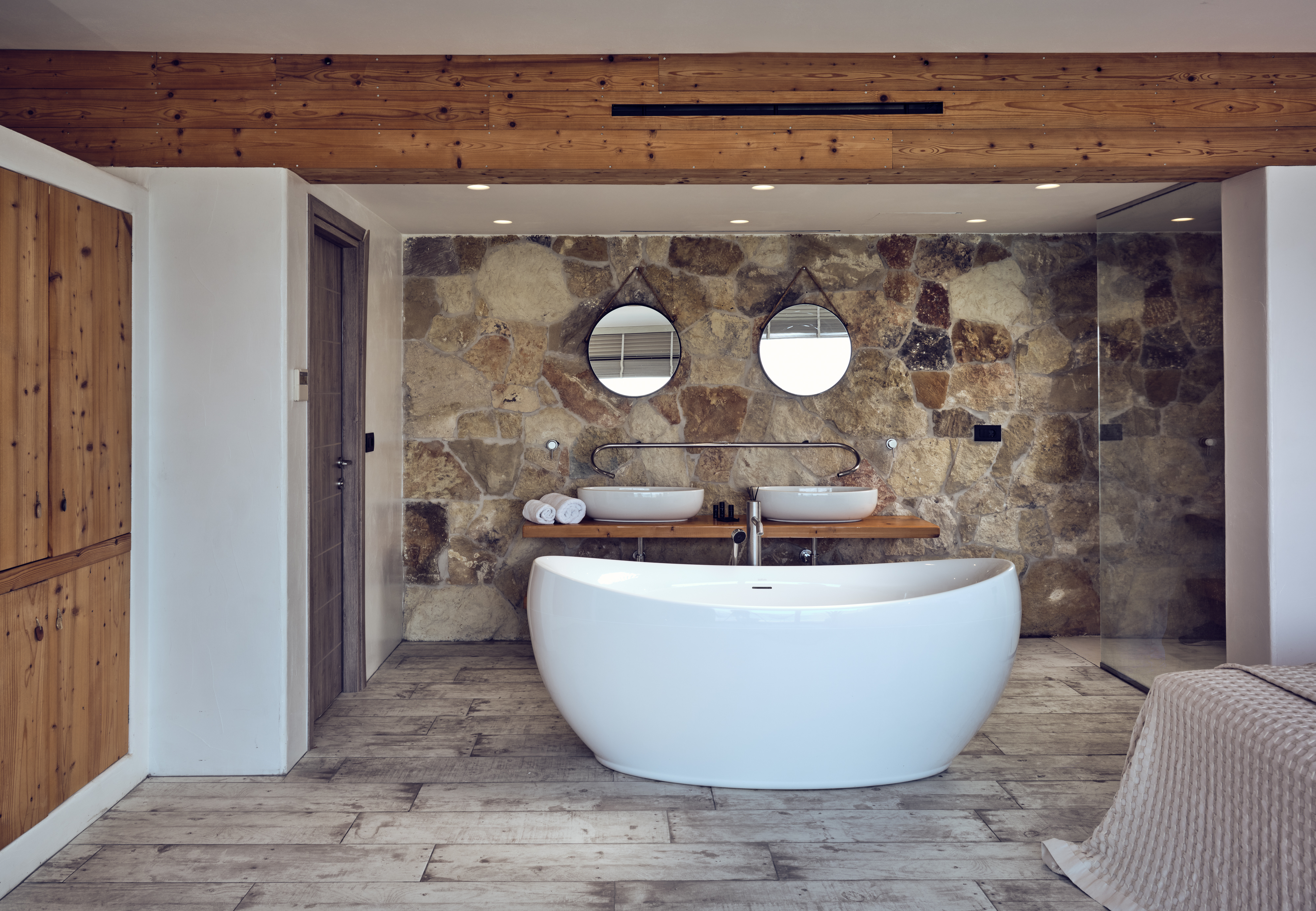 Junior Suite with Jacuzzi