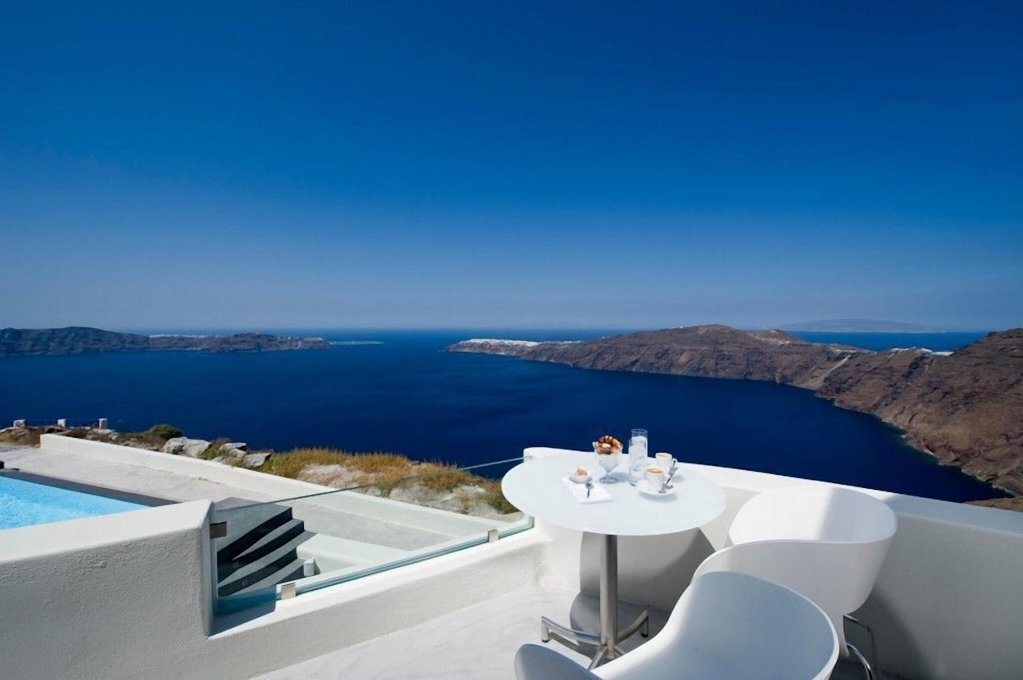 Double Deluxe One Bed