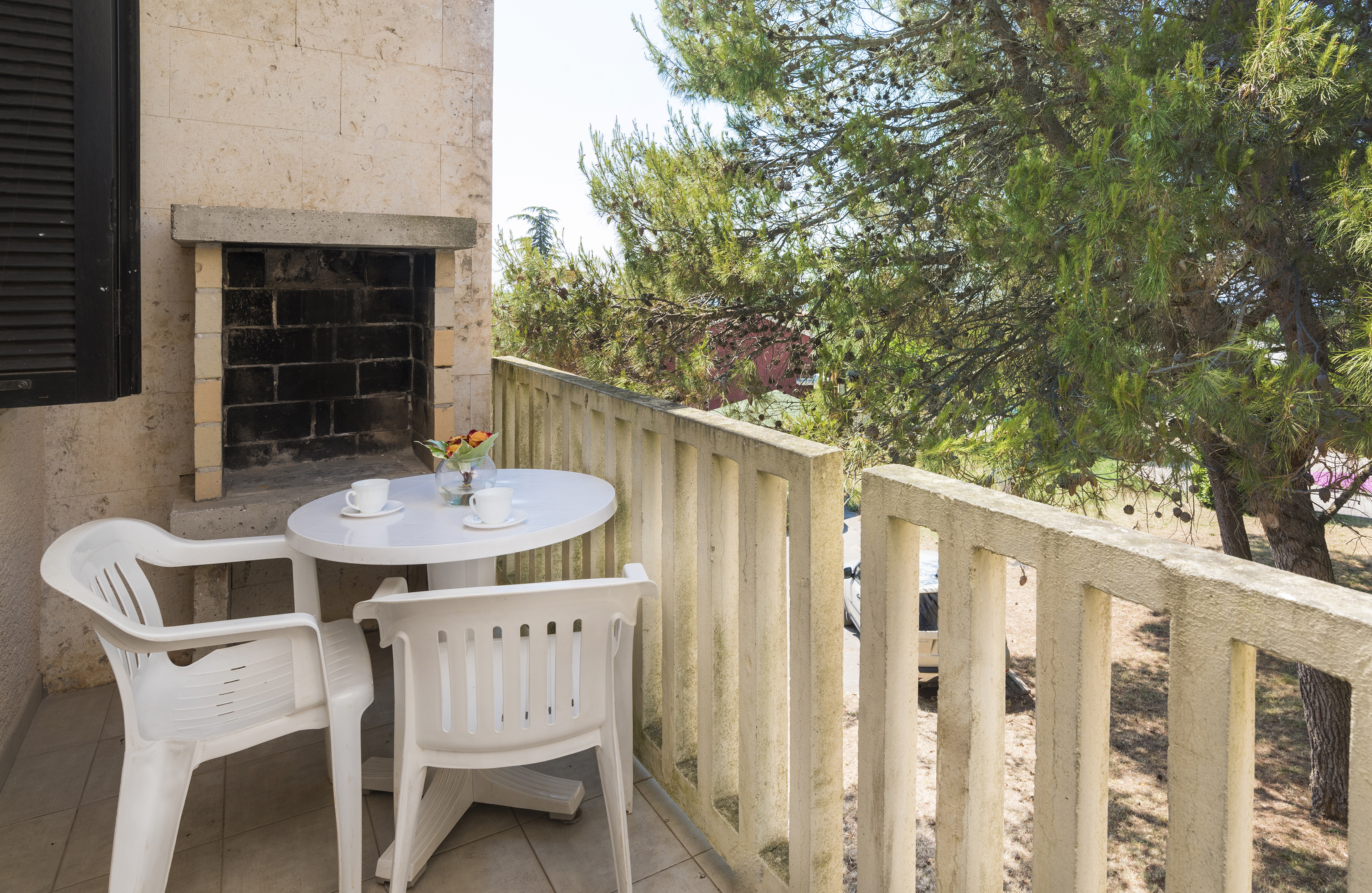 Apartment Capacity 4