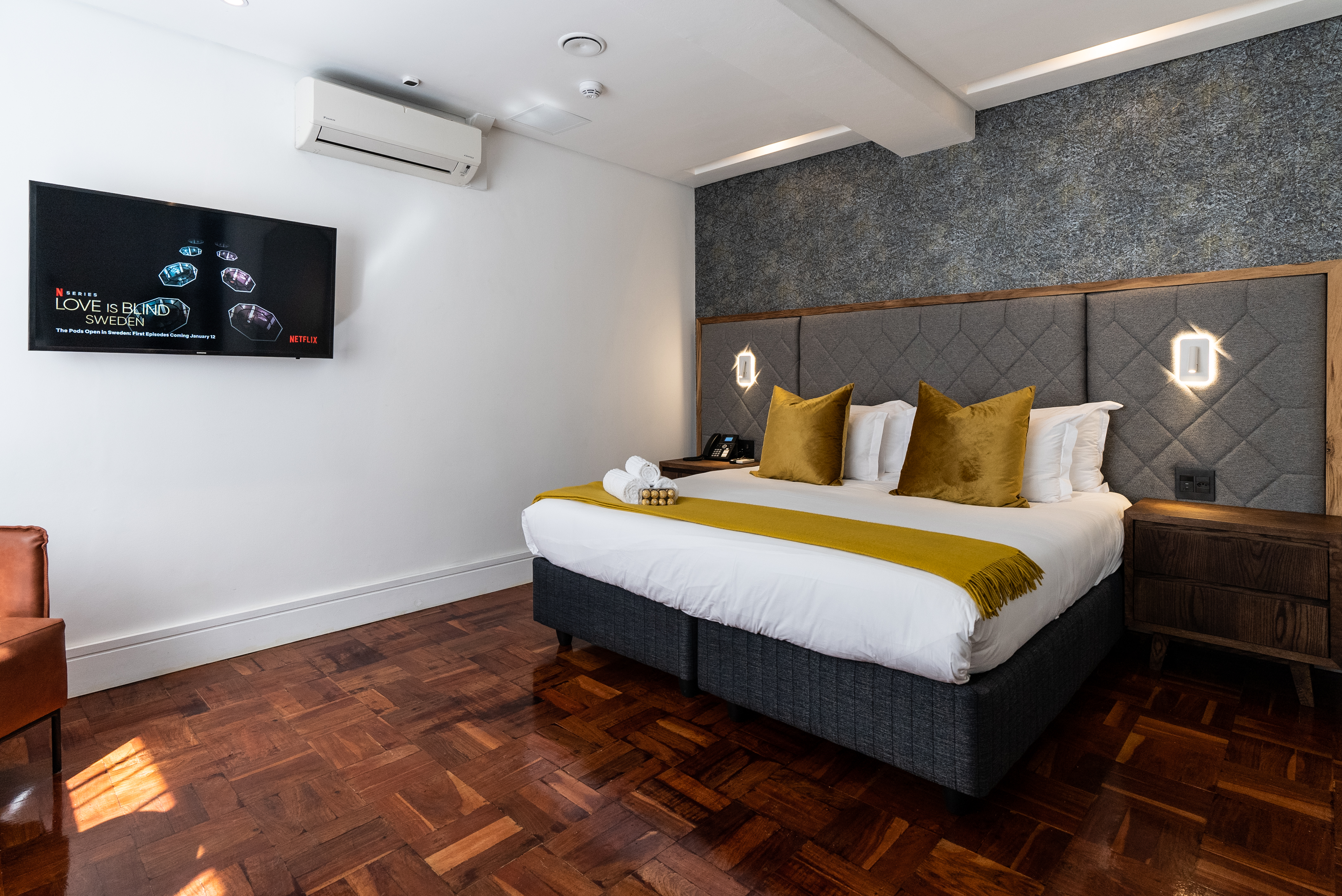 Suite King Bed One Bedroom 