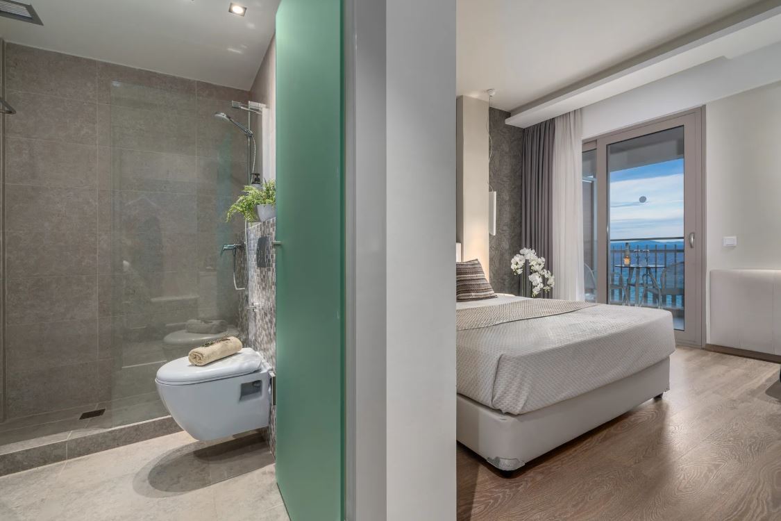 Double or Twin Premium Sea View