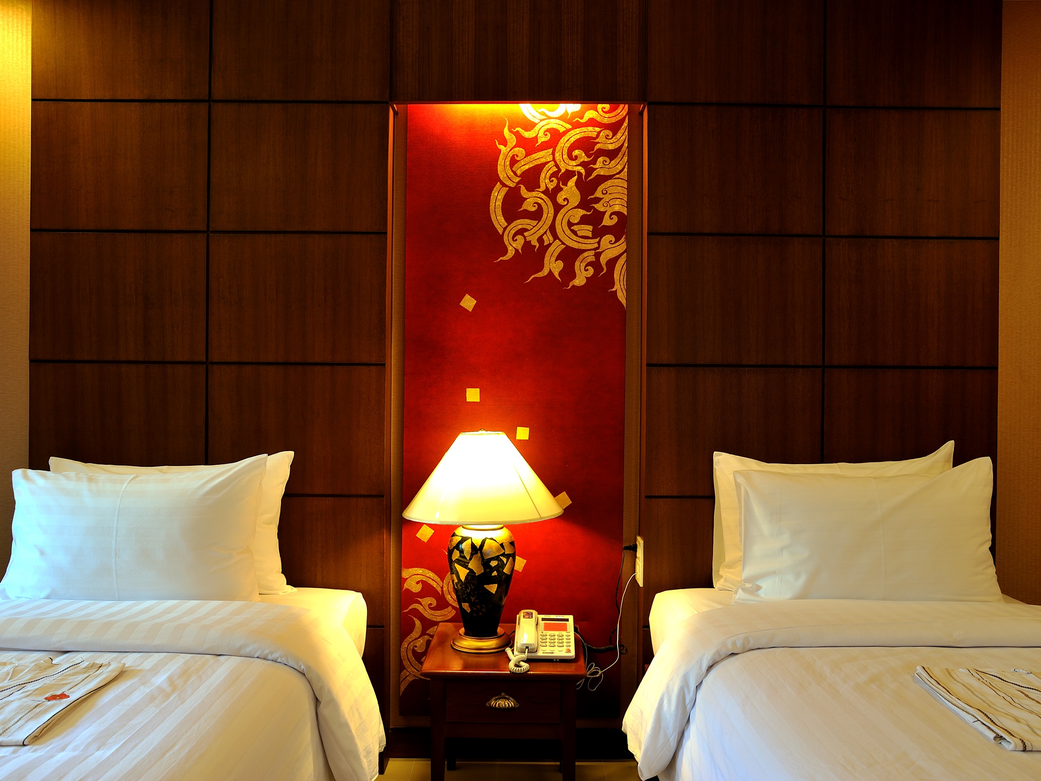 Double or Twin Deluxe