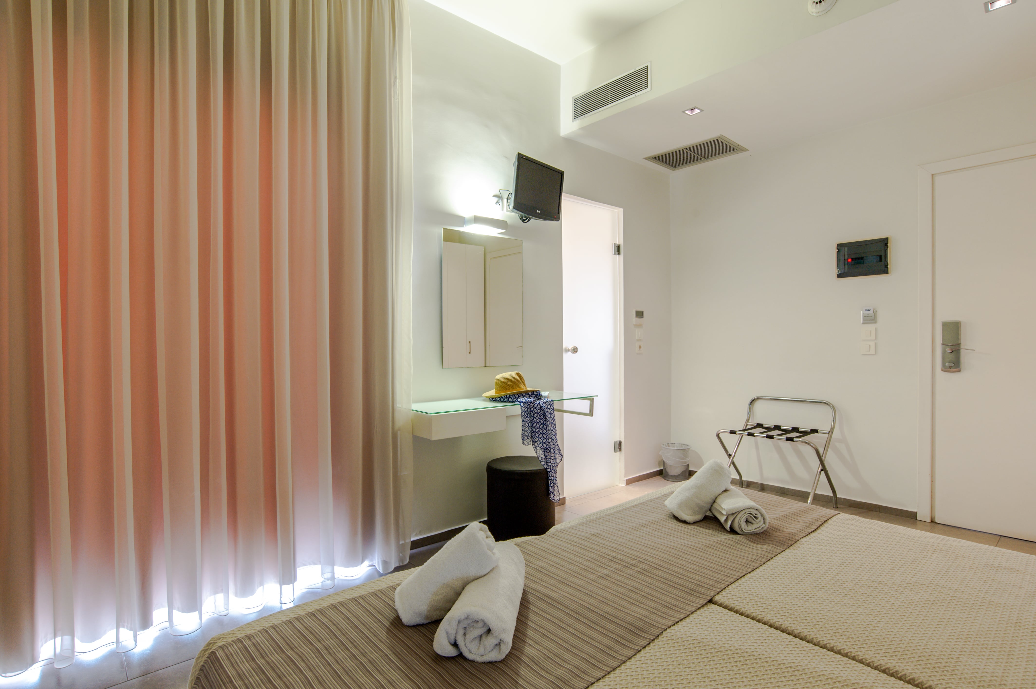 Double or Twin Superior