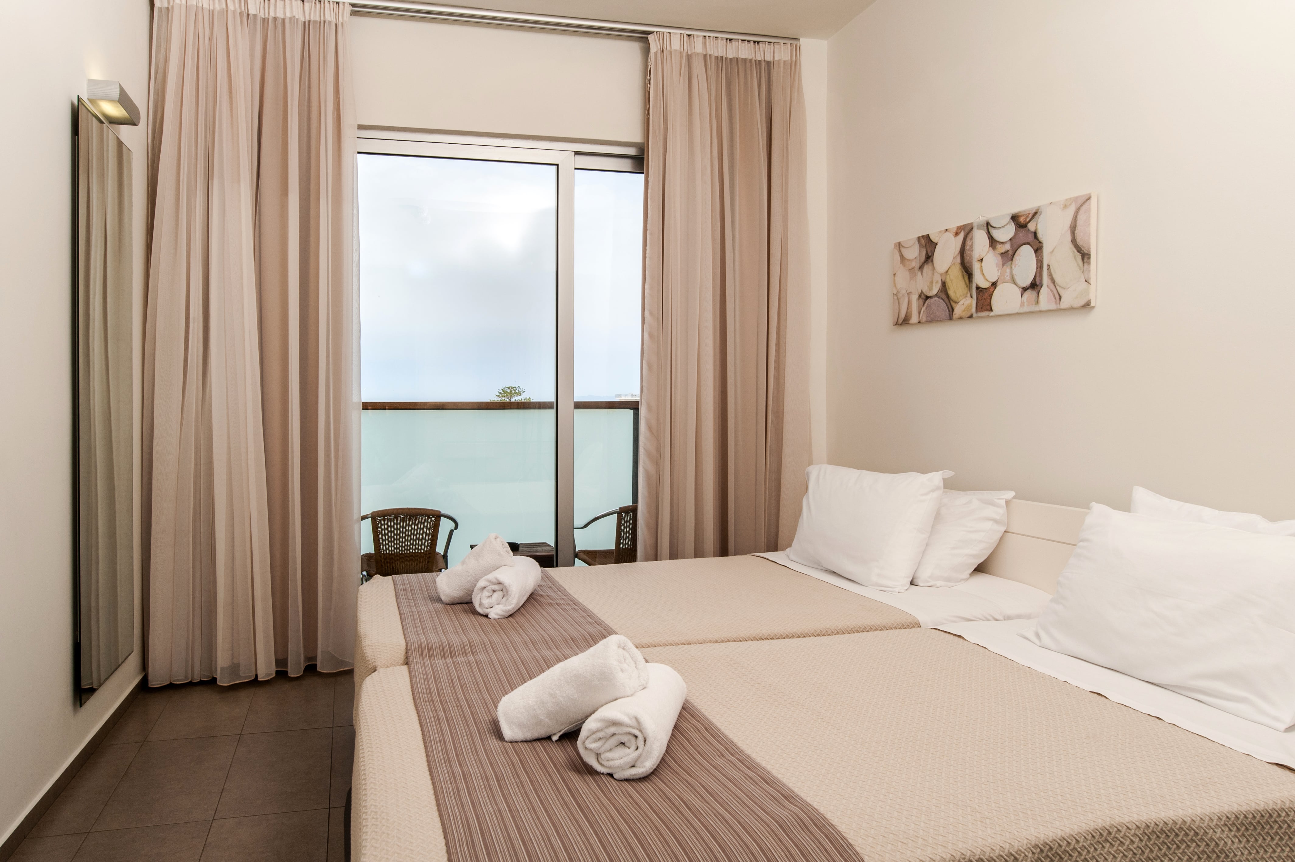 Double or Twin Standard