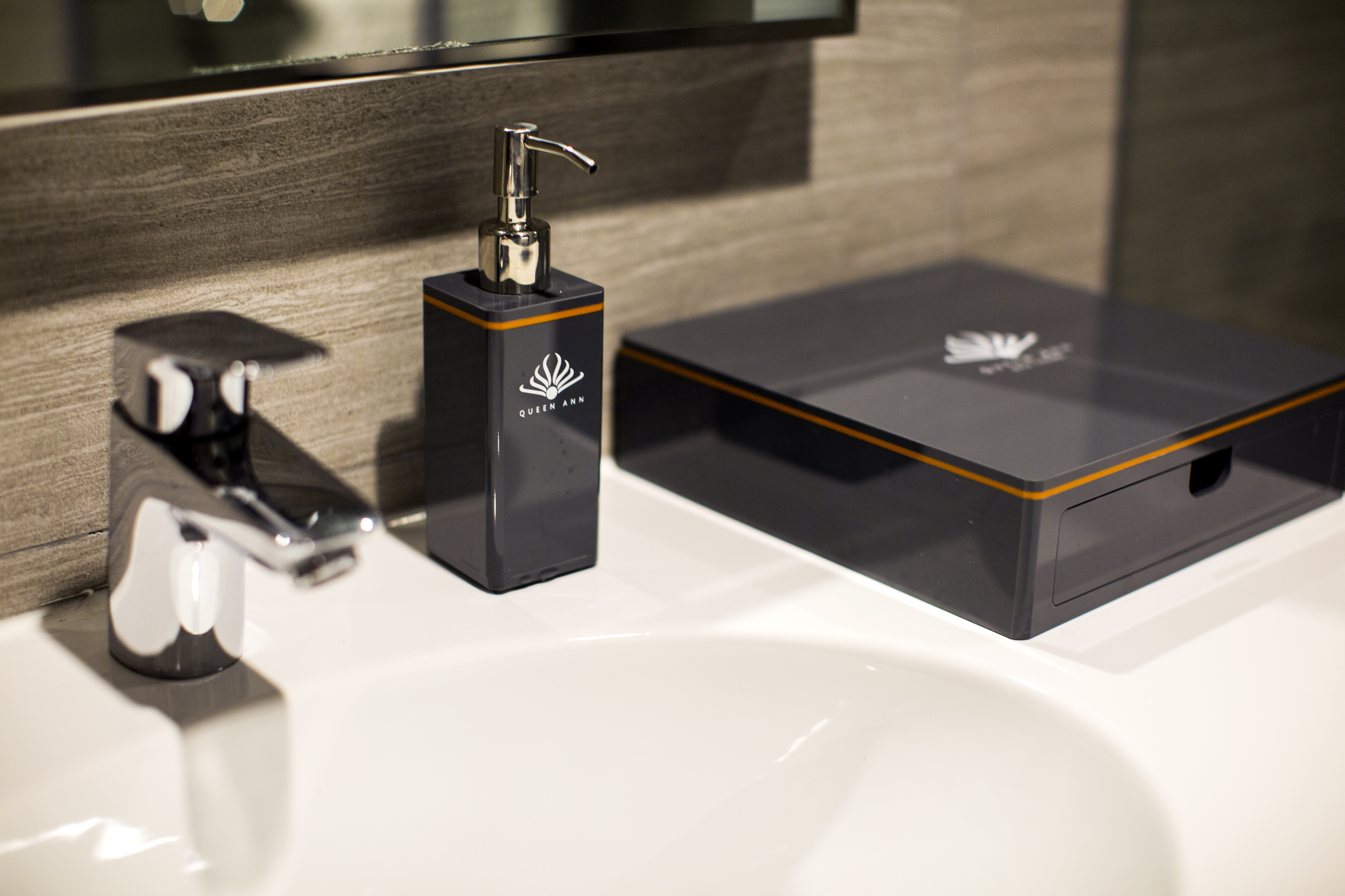 Double or Twin Superior