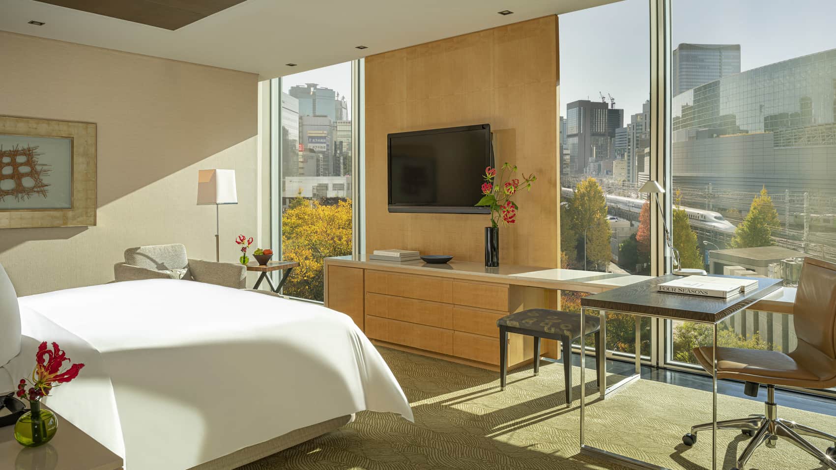 Double City View King Bed