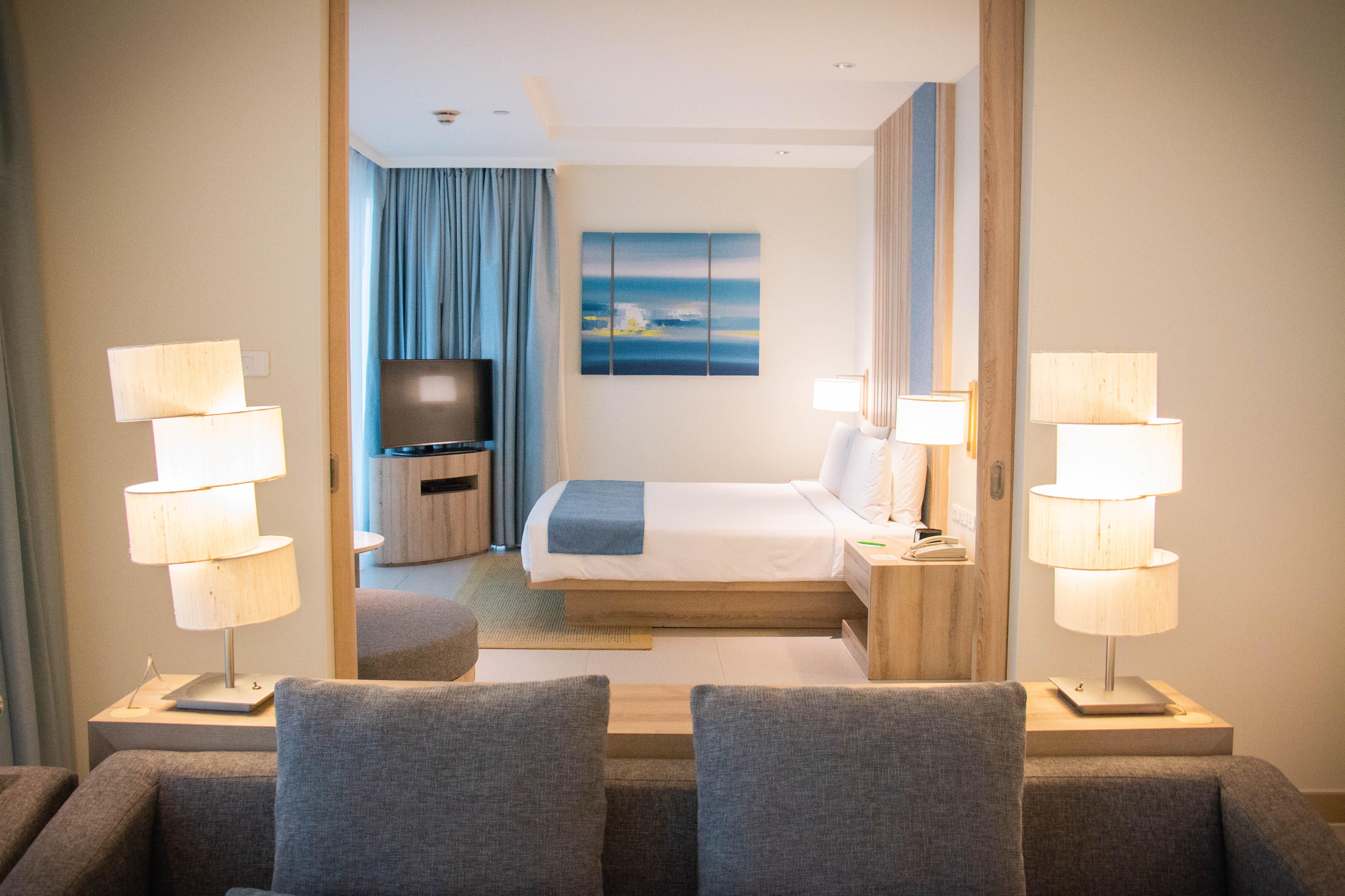 Suite King Bed One Bedroom 