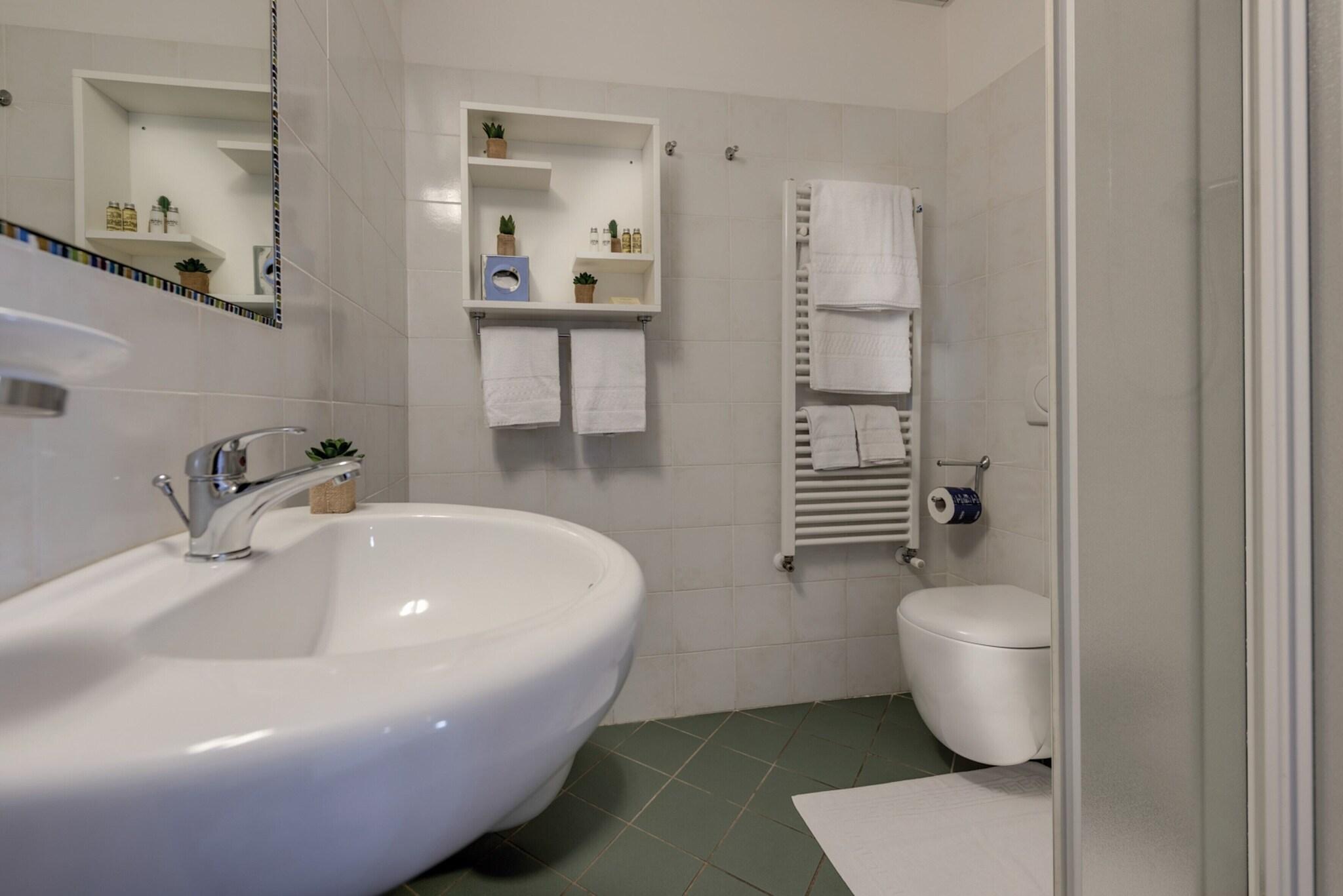 Suite Queen Size Bed