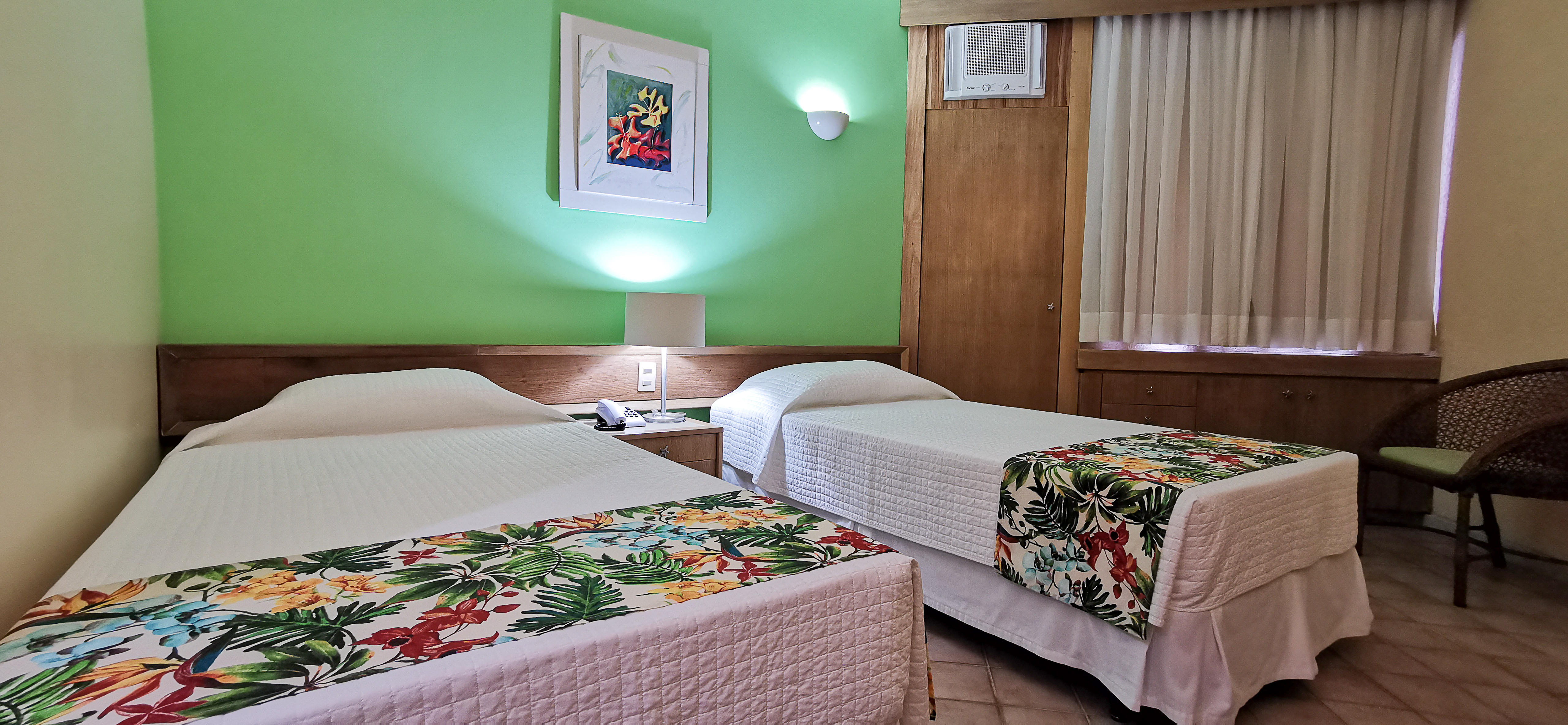 Triple Deluxe Partial Ocean View