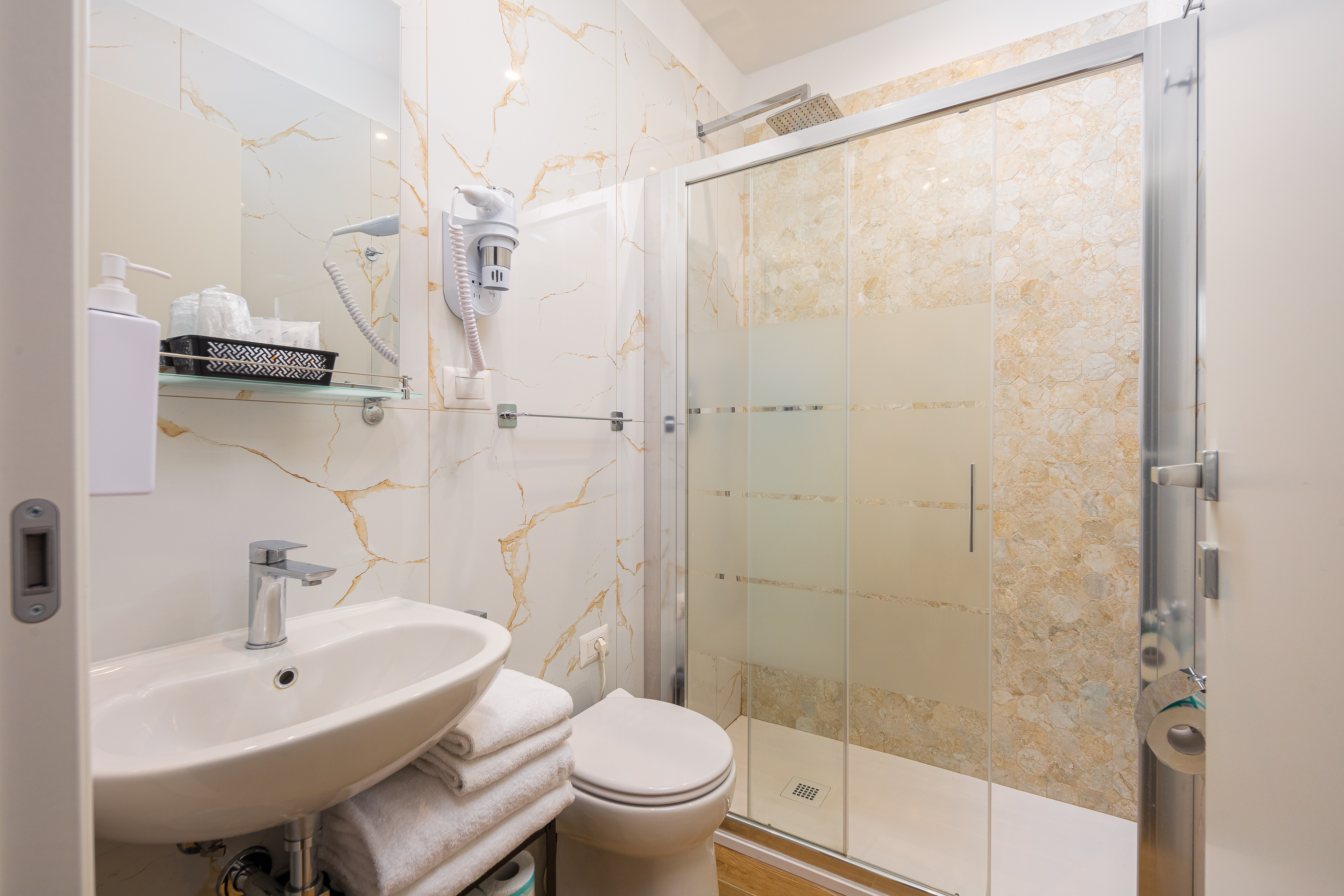 Double or Twin Standard