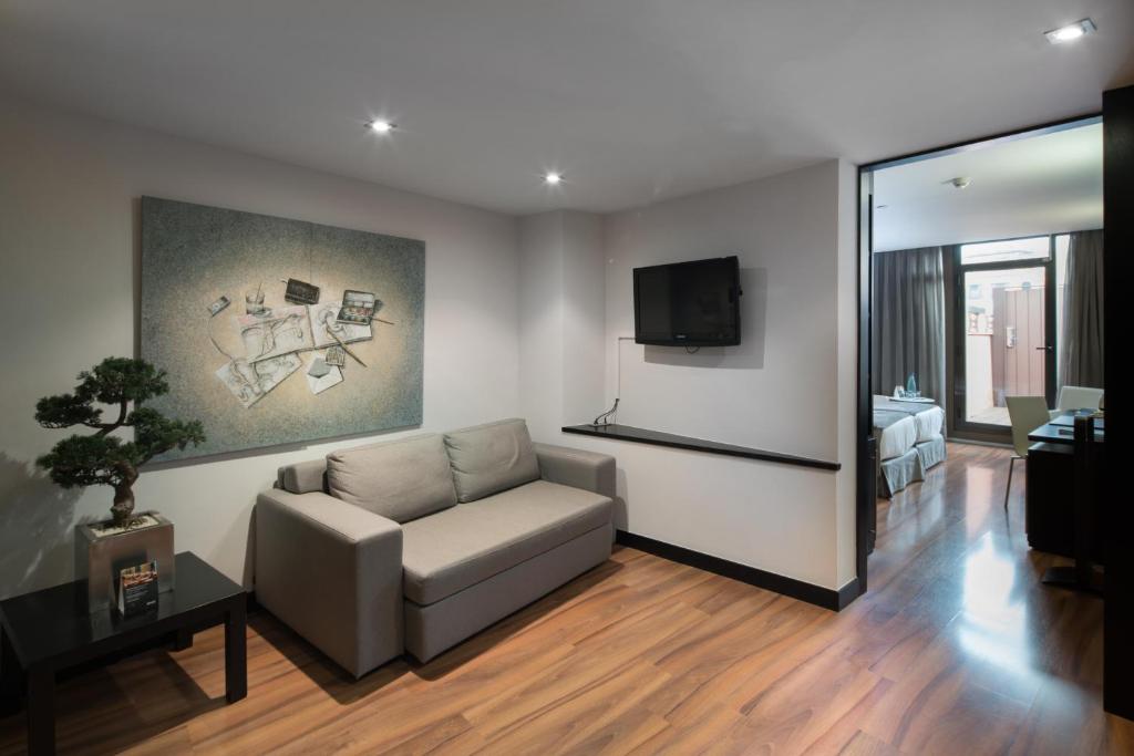 Double or Twin Superior with Terrace