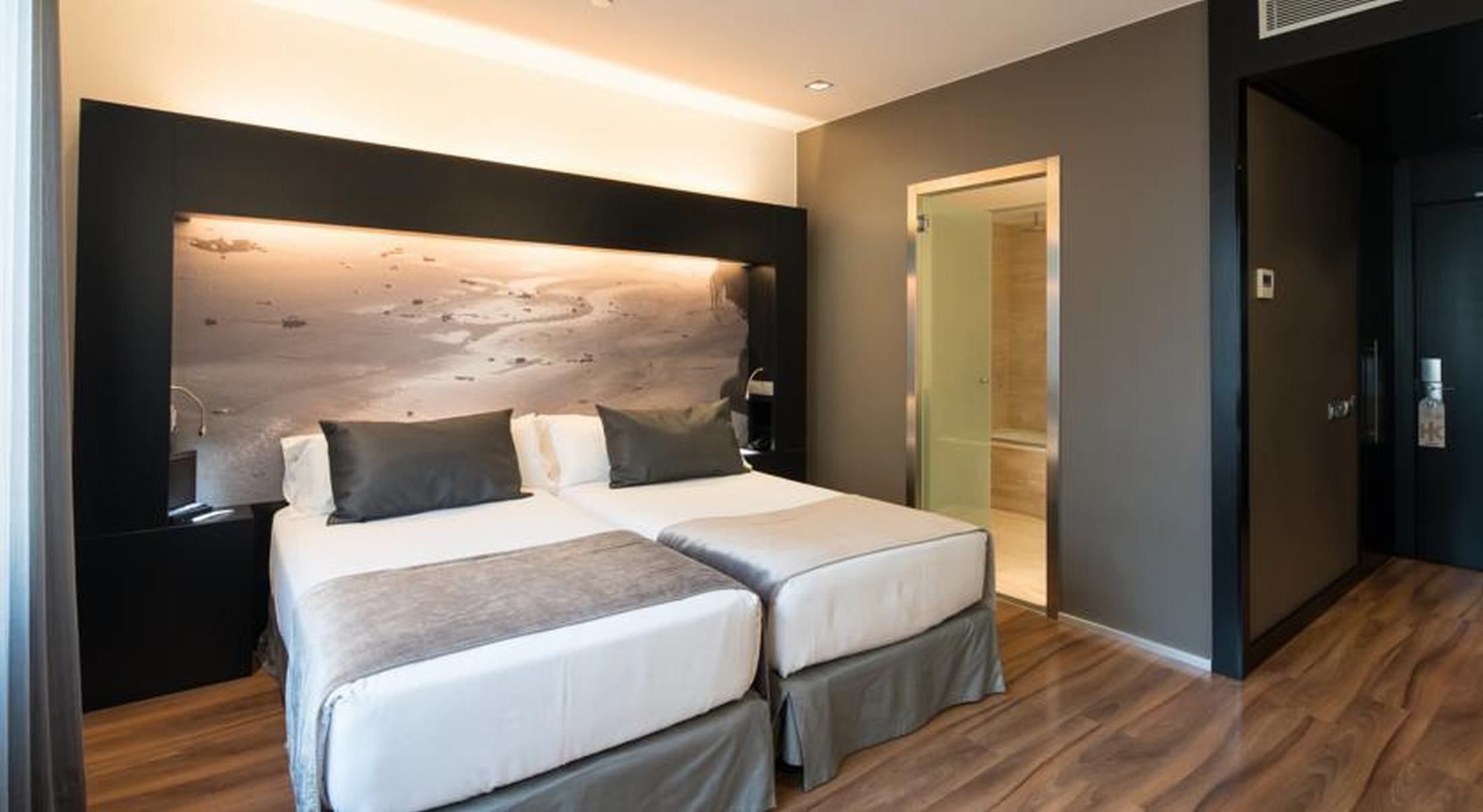 Double or Twin Standard