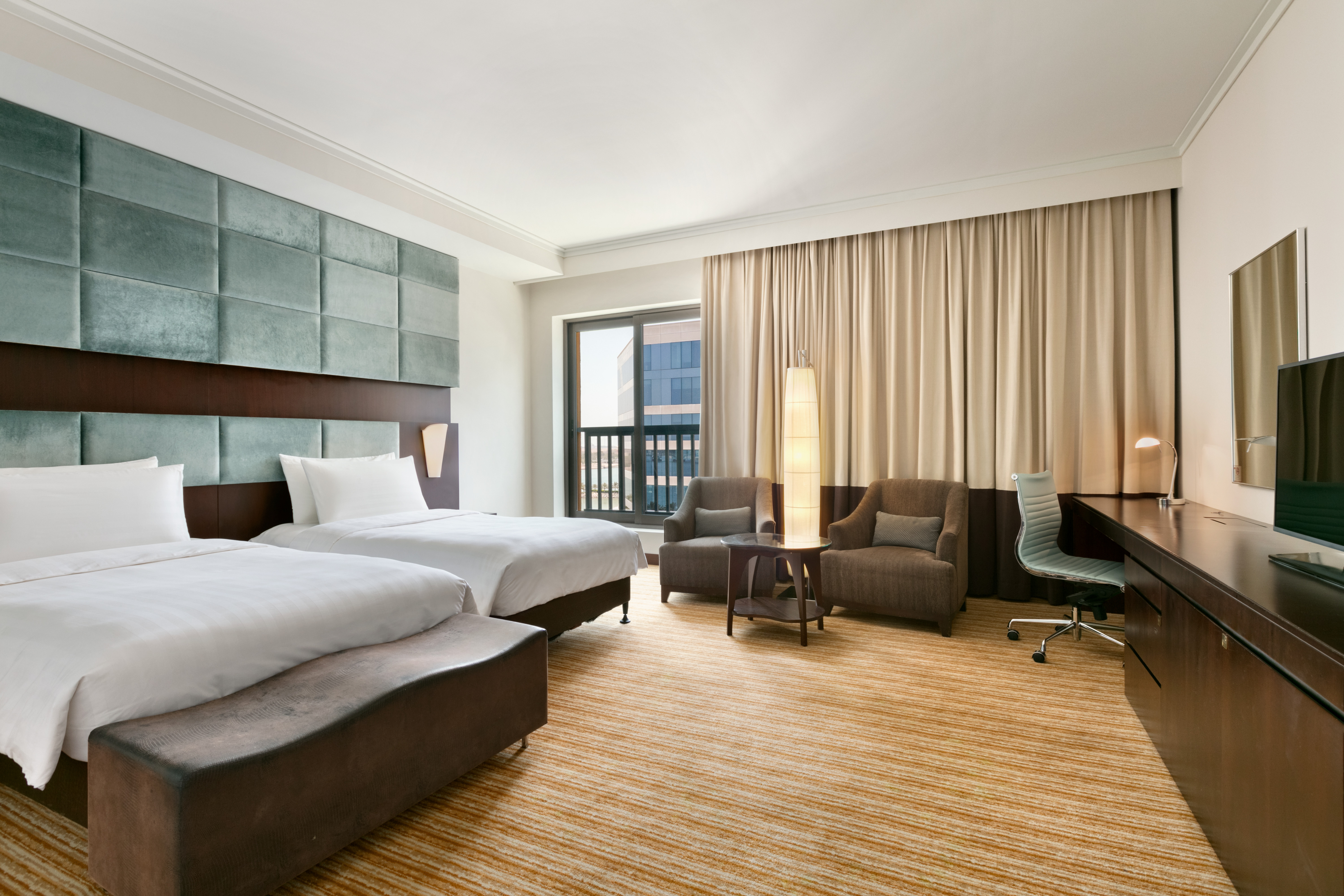 Double Deluxe King Bed