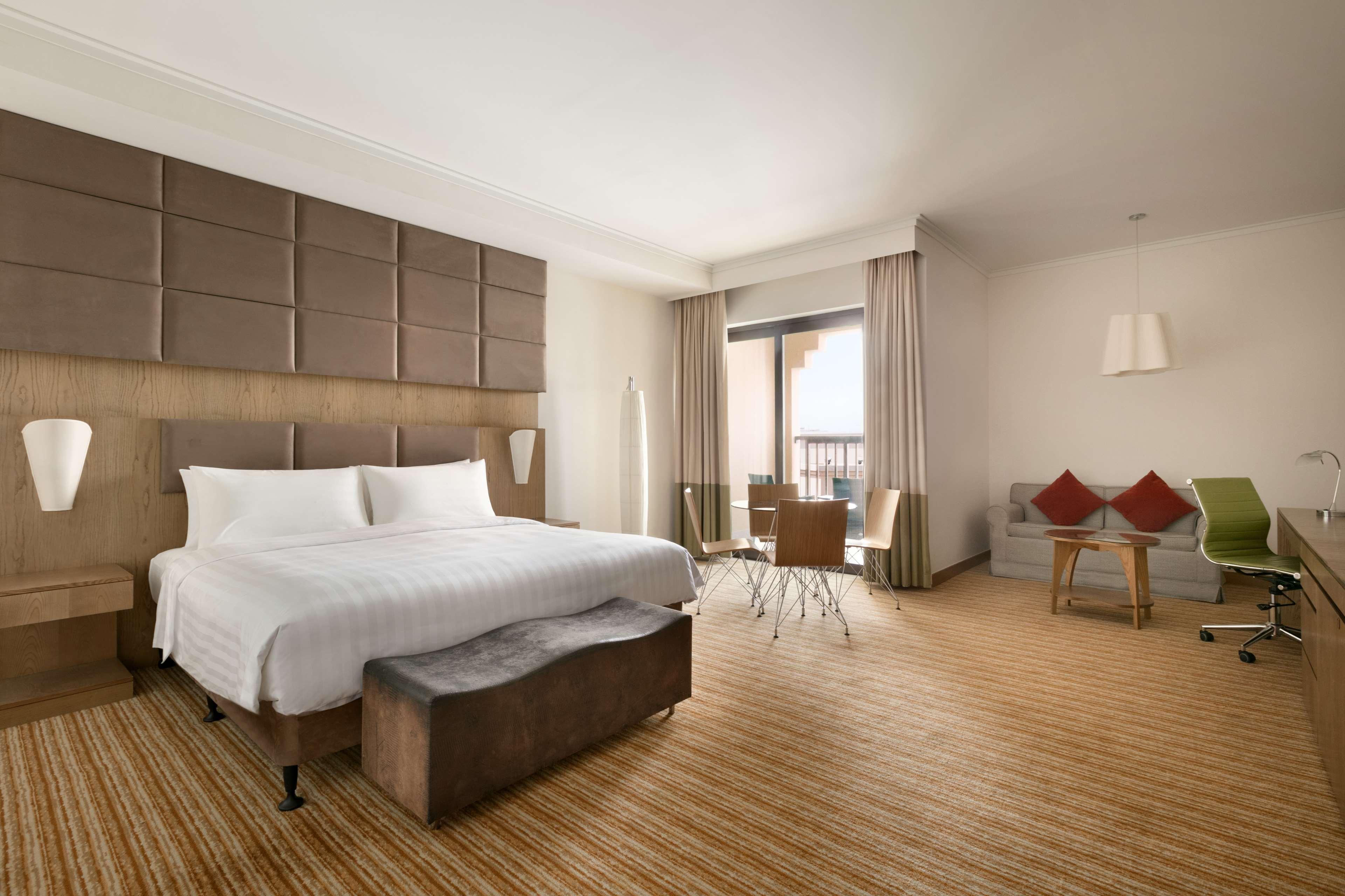 Double Premier King Bed