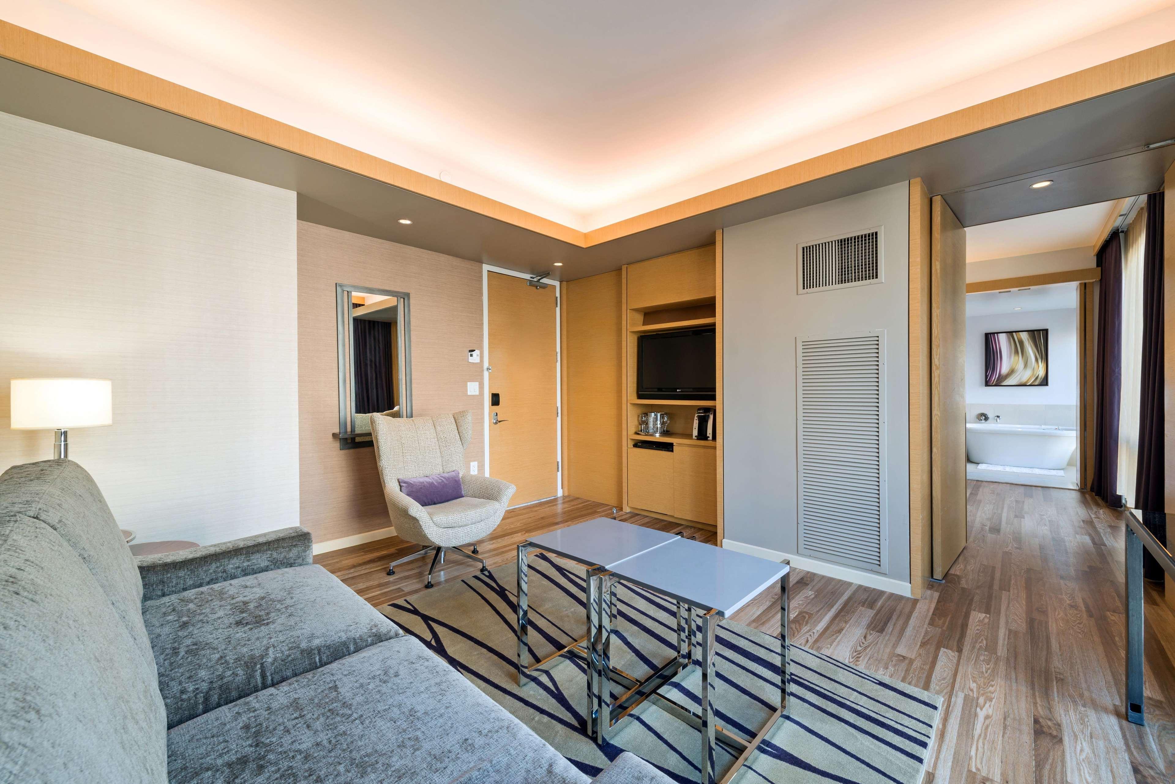 Double Premier King Bed