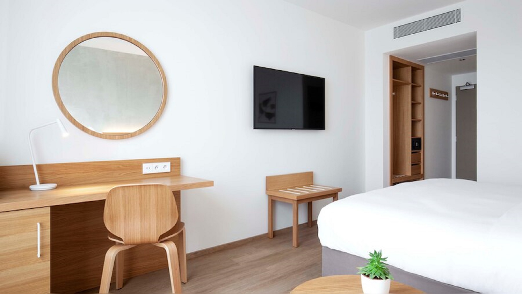 Double Executive King Bed