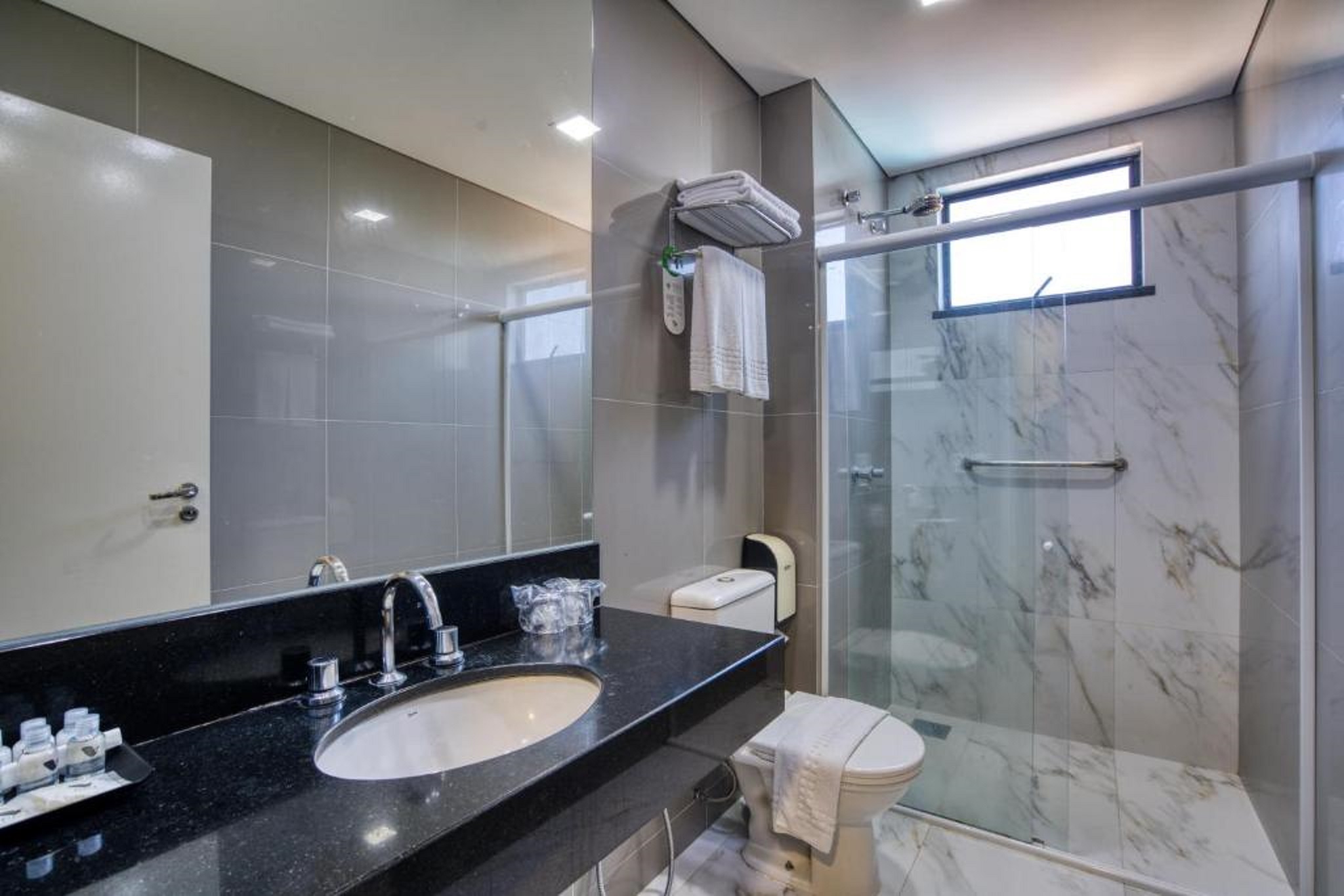 Single Deluxe Two Double Beds