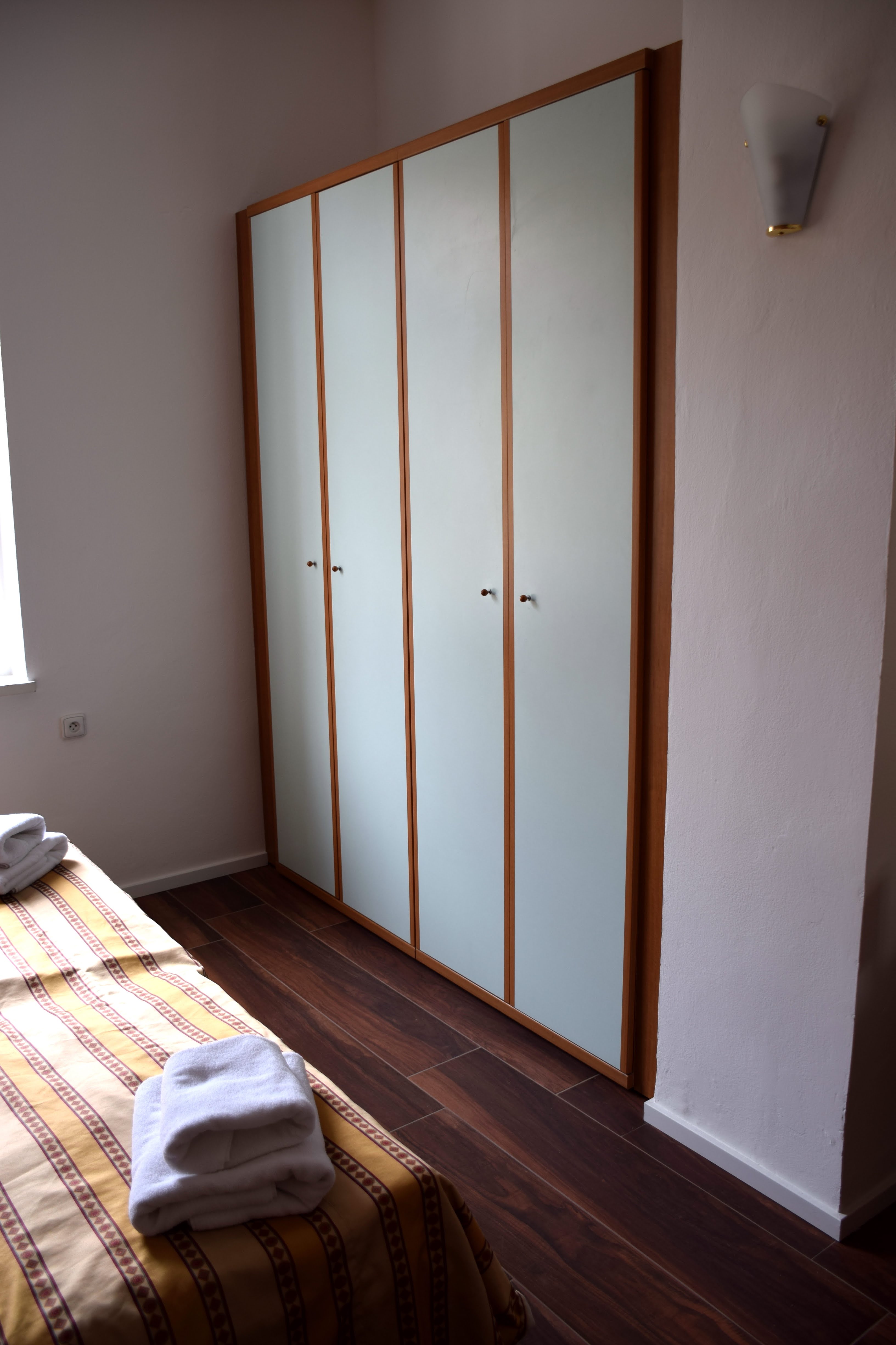 Double or Twin Standard