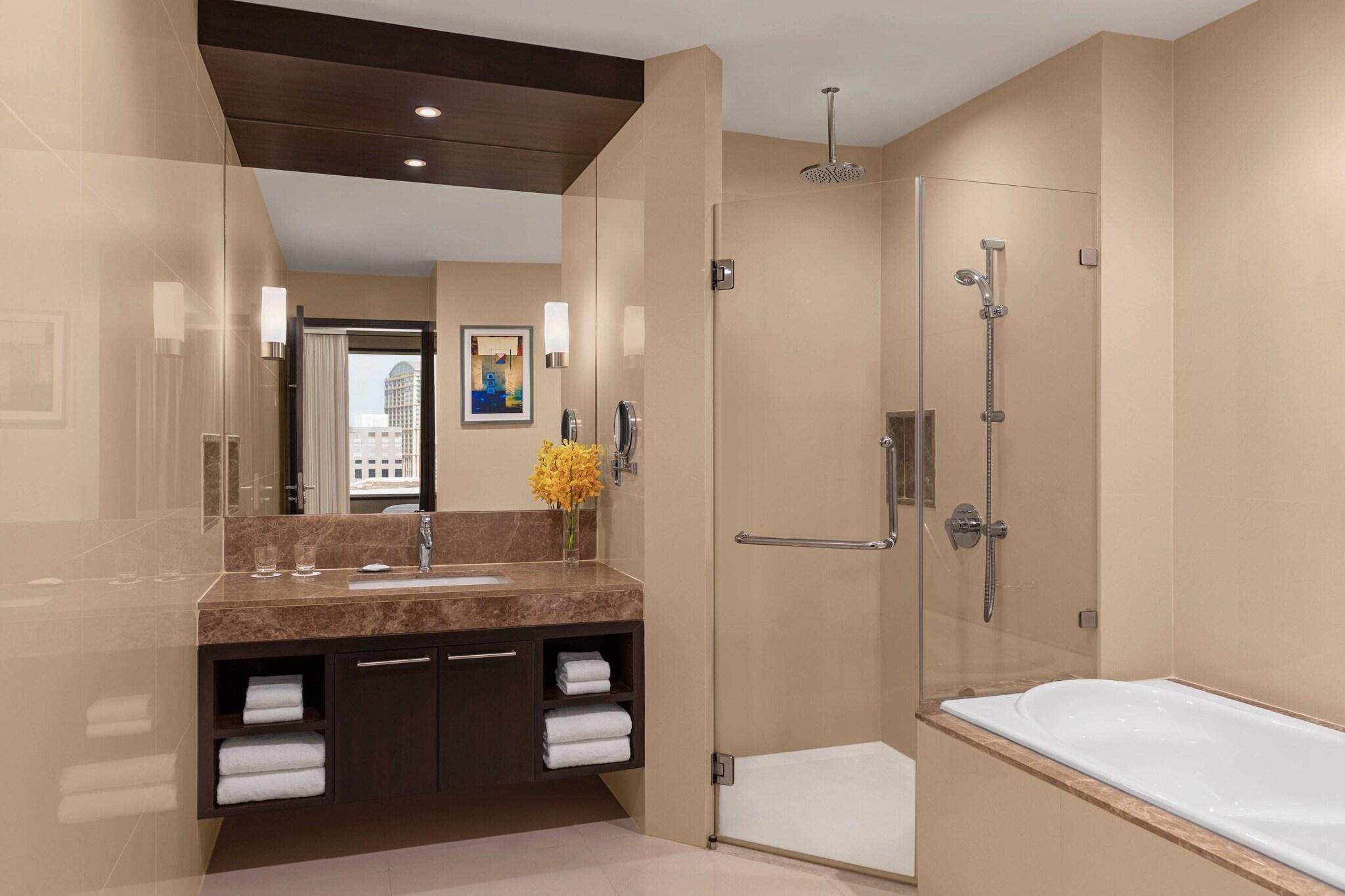 Suite City View Two Beds