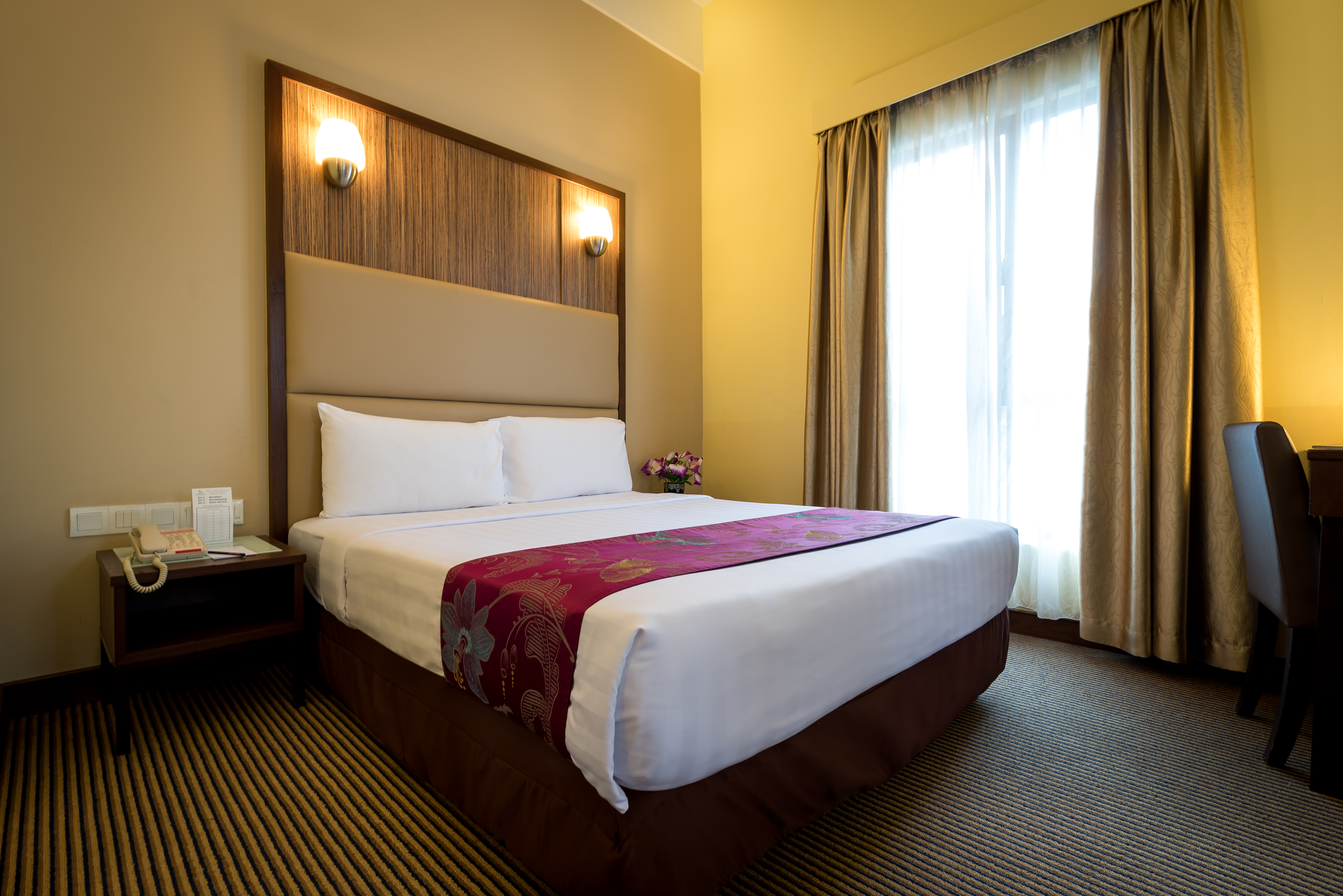 Double or Twin Deluxe