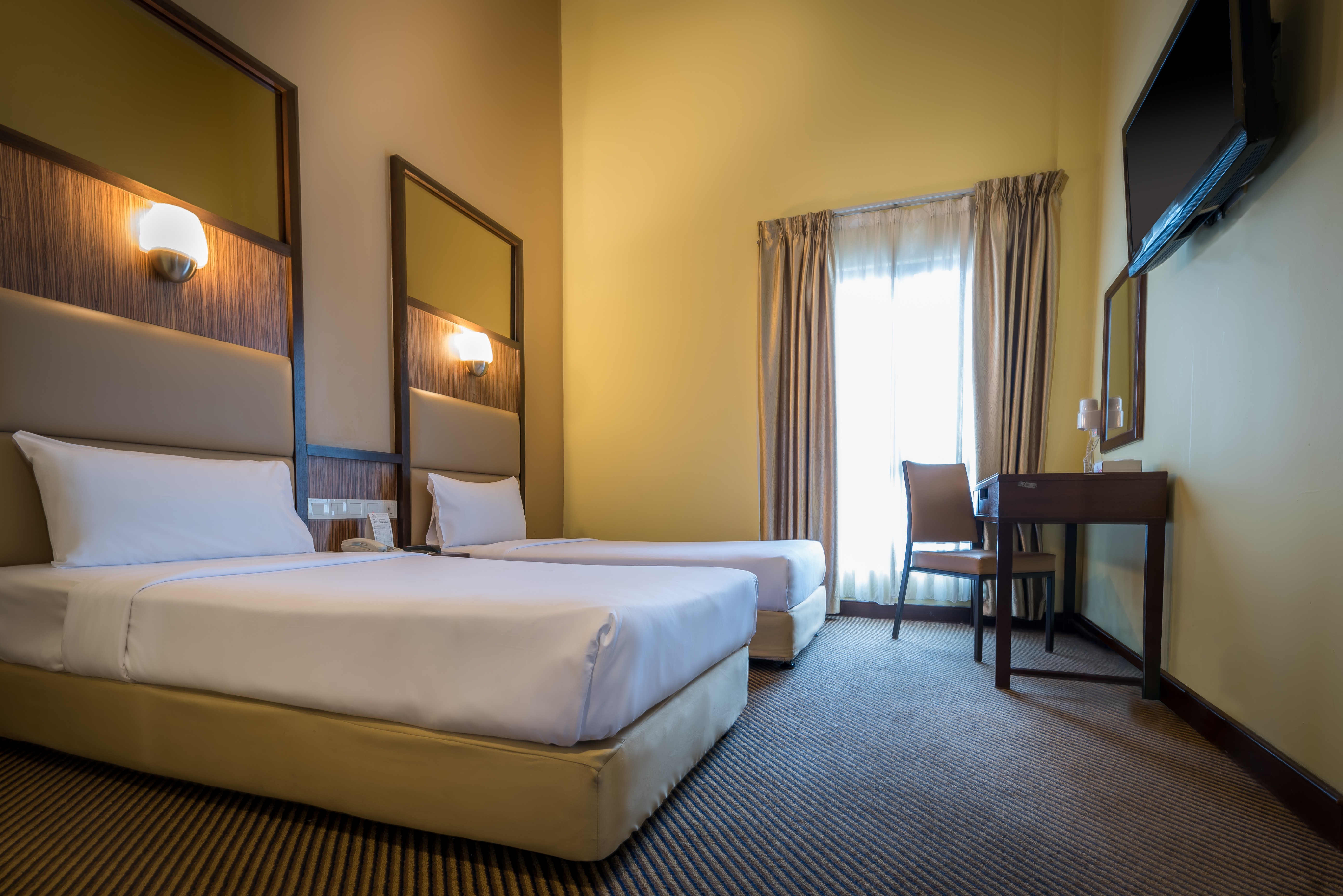 Double or Twin Superior