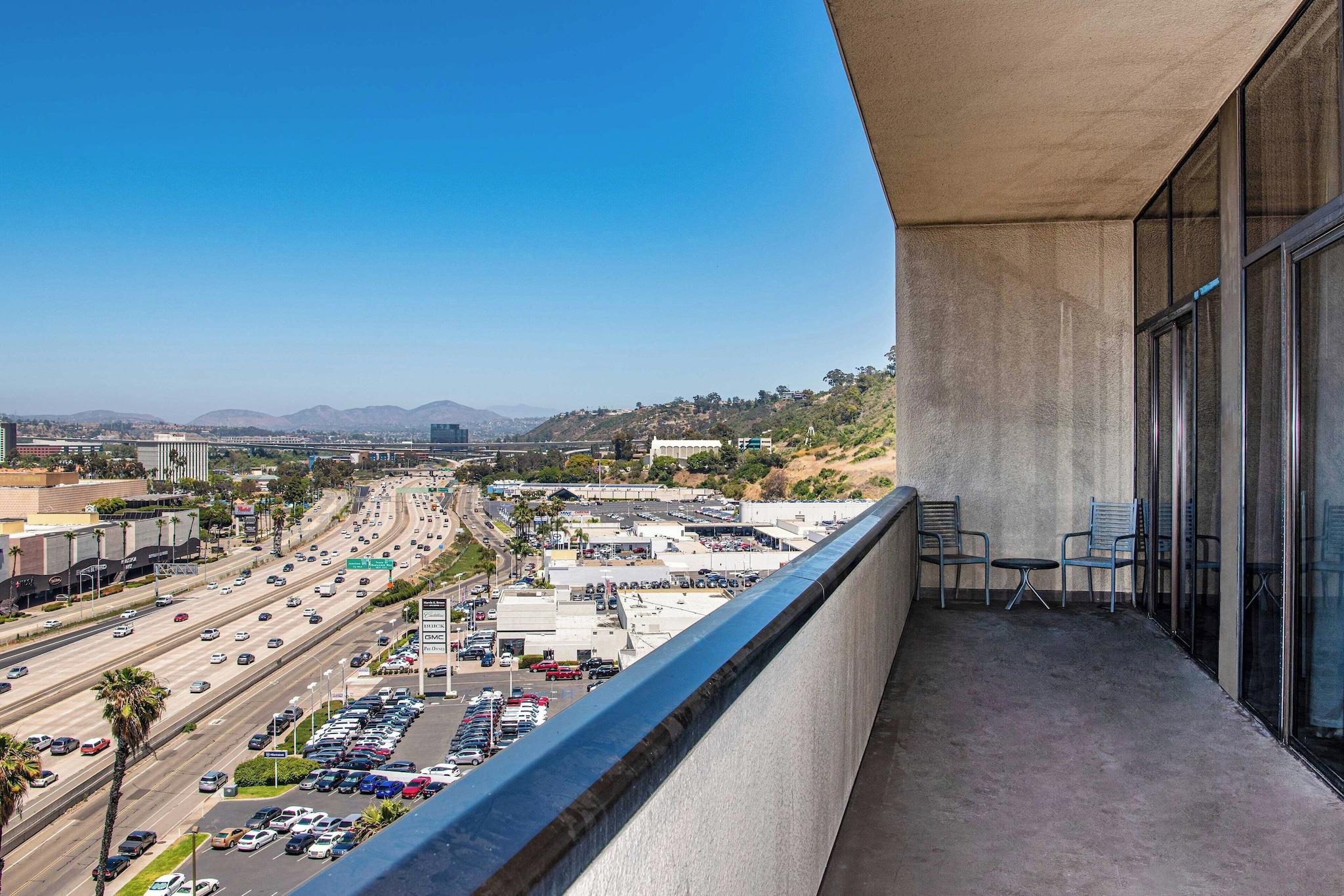 Double Two Queen Beds