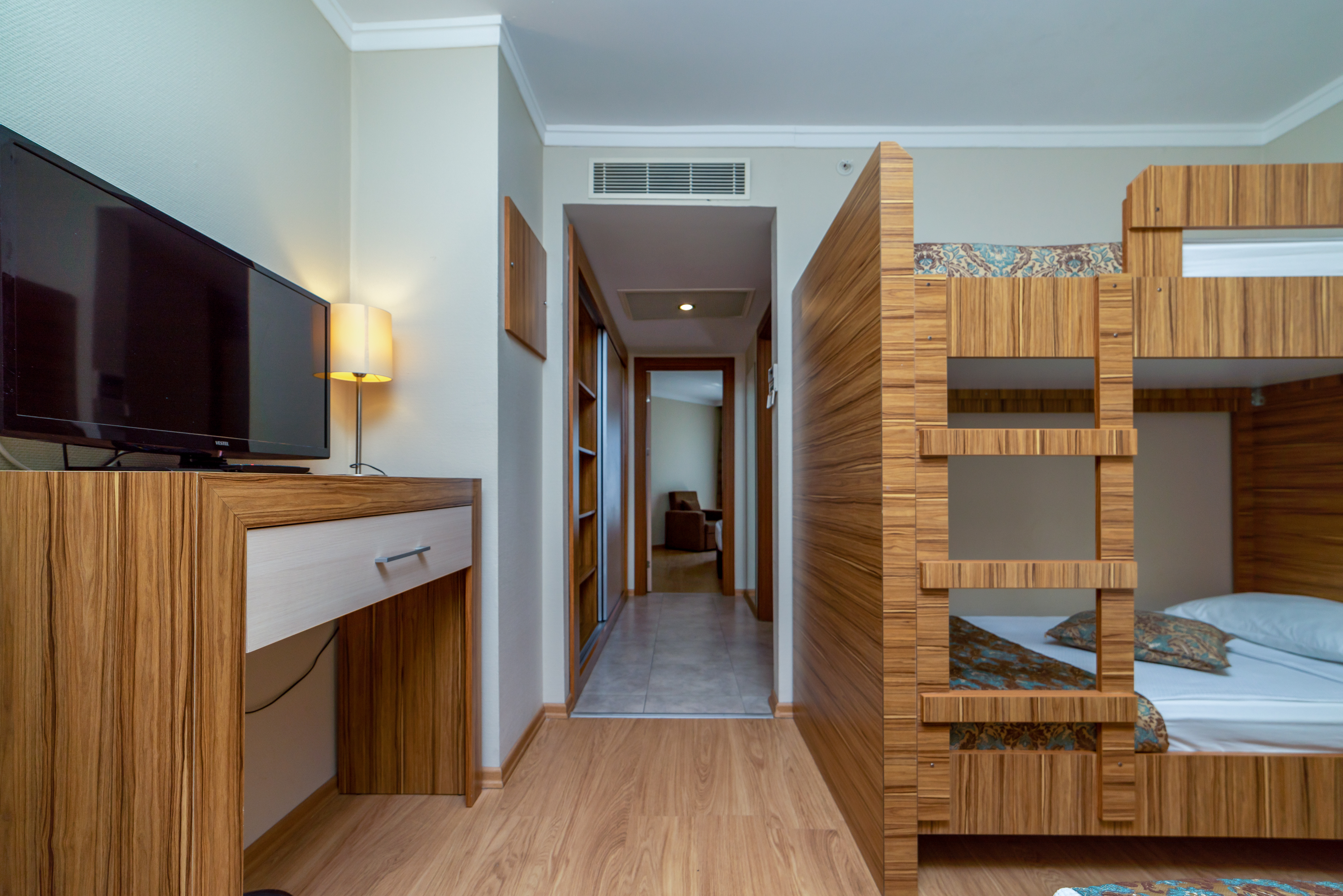 Family Room Connecting Room