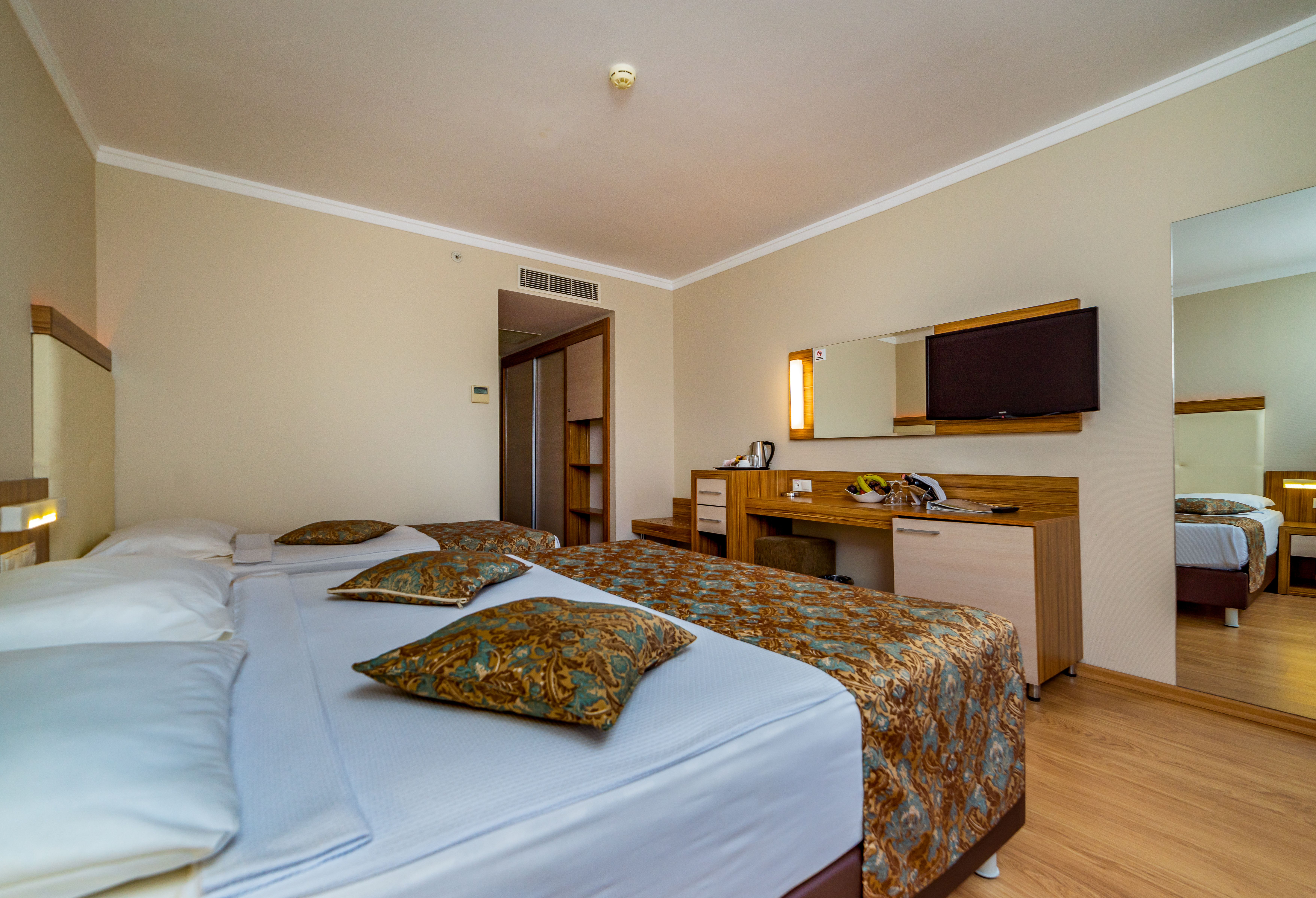 Double Single Economy