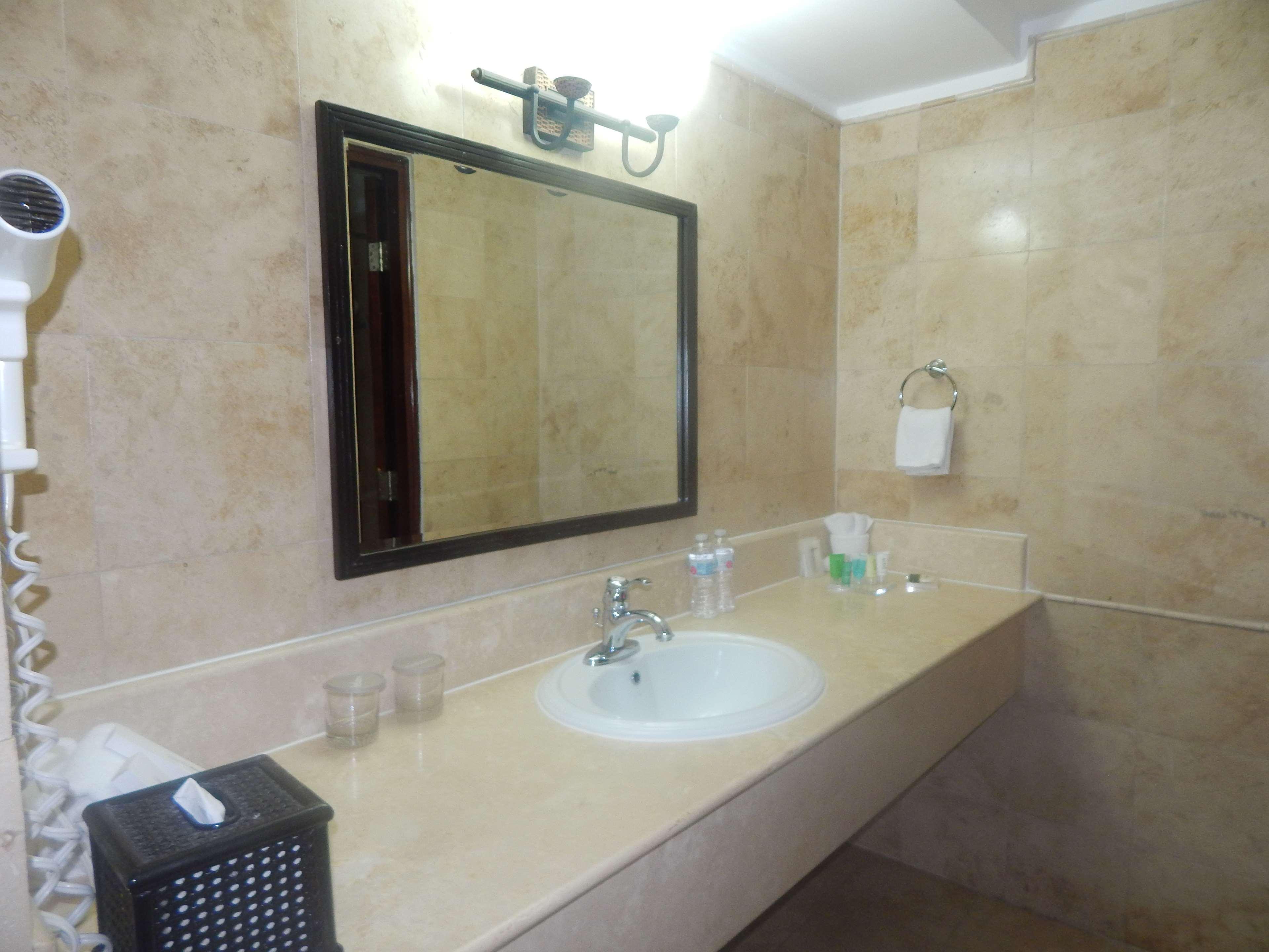 Double Business King Bed