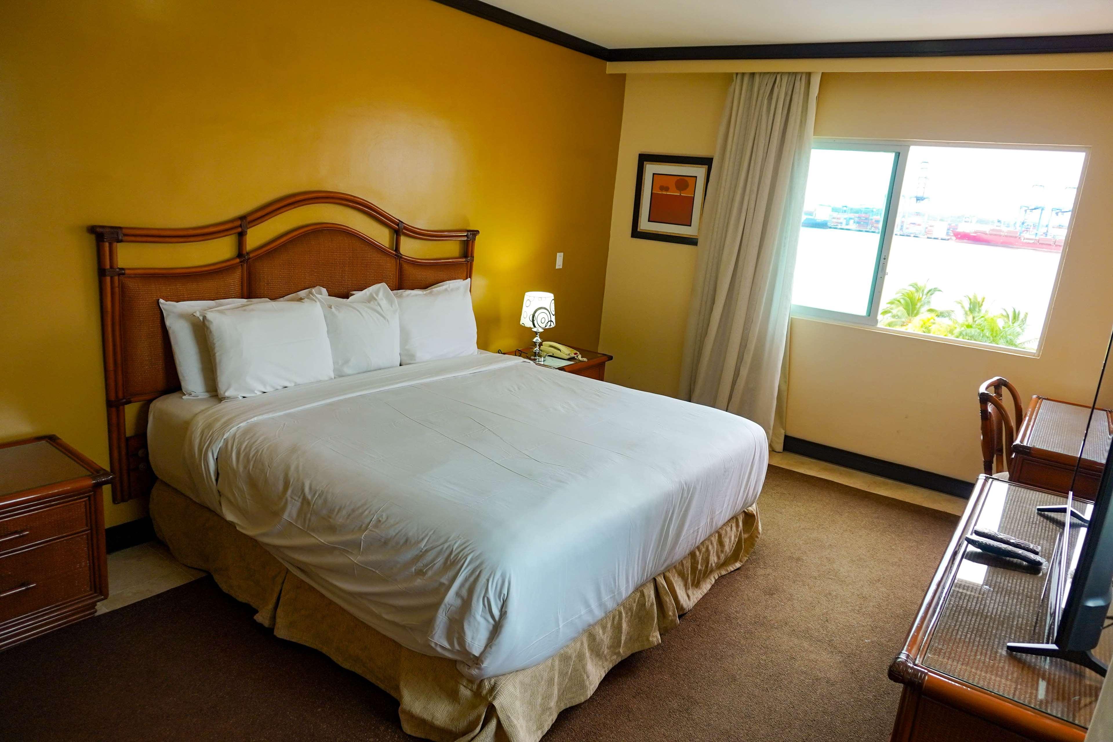 Double Superior King Bed