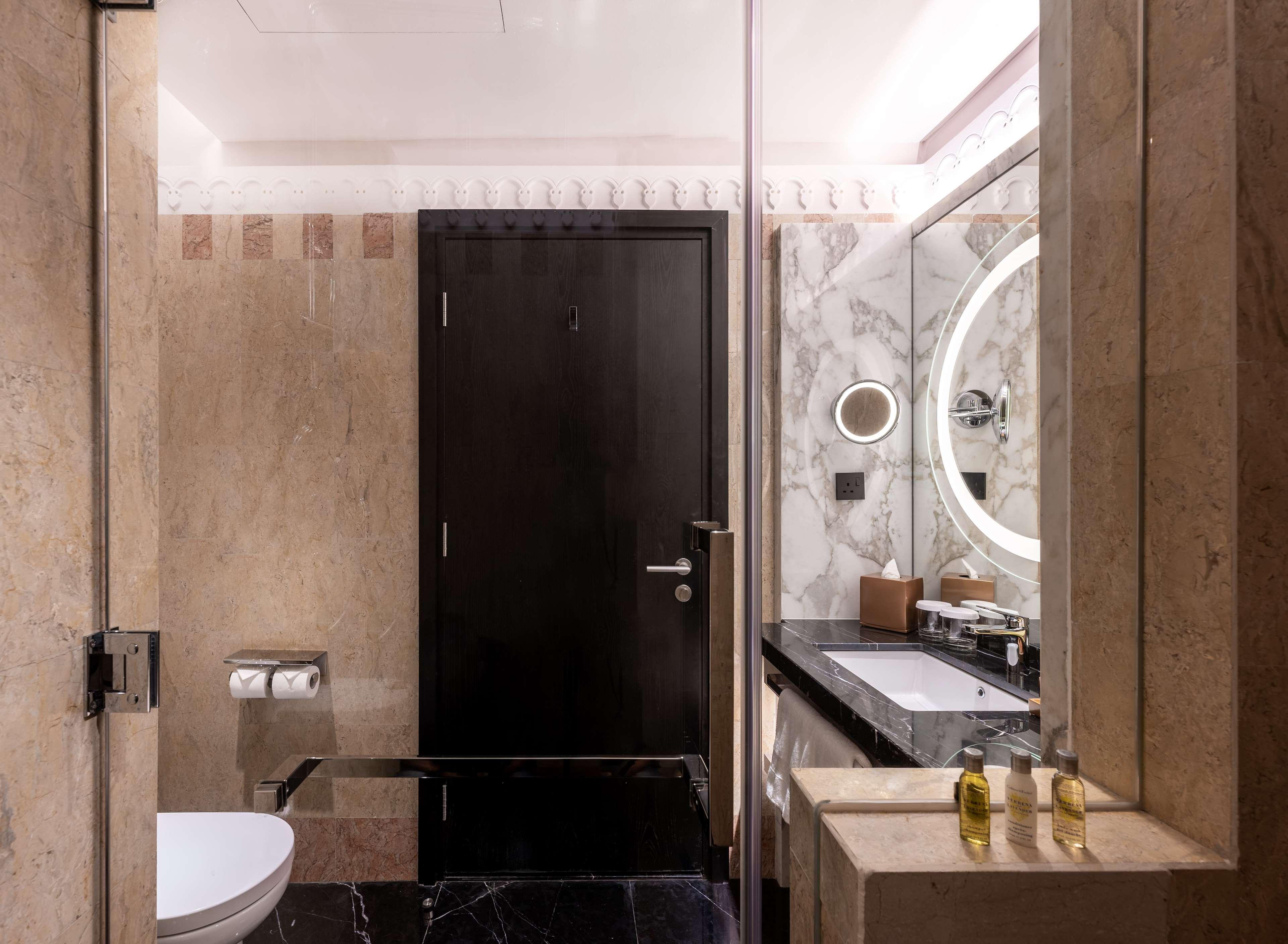 Family Room King Size Bed