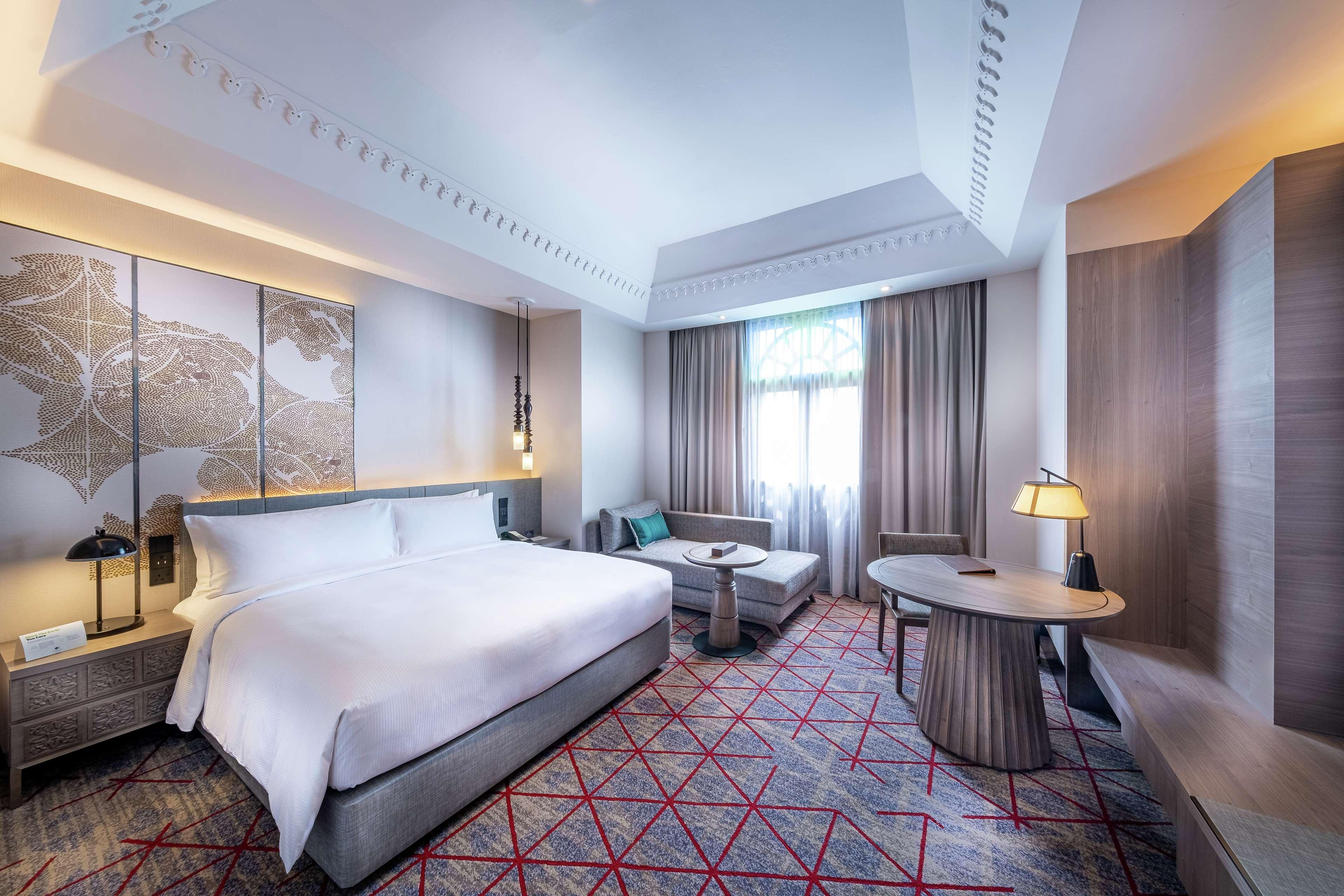 Double Guest Room King Bed